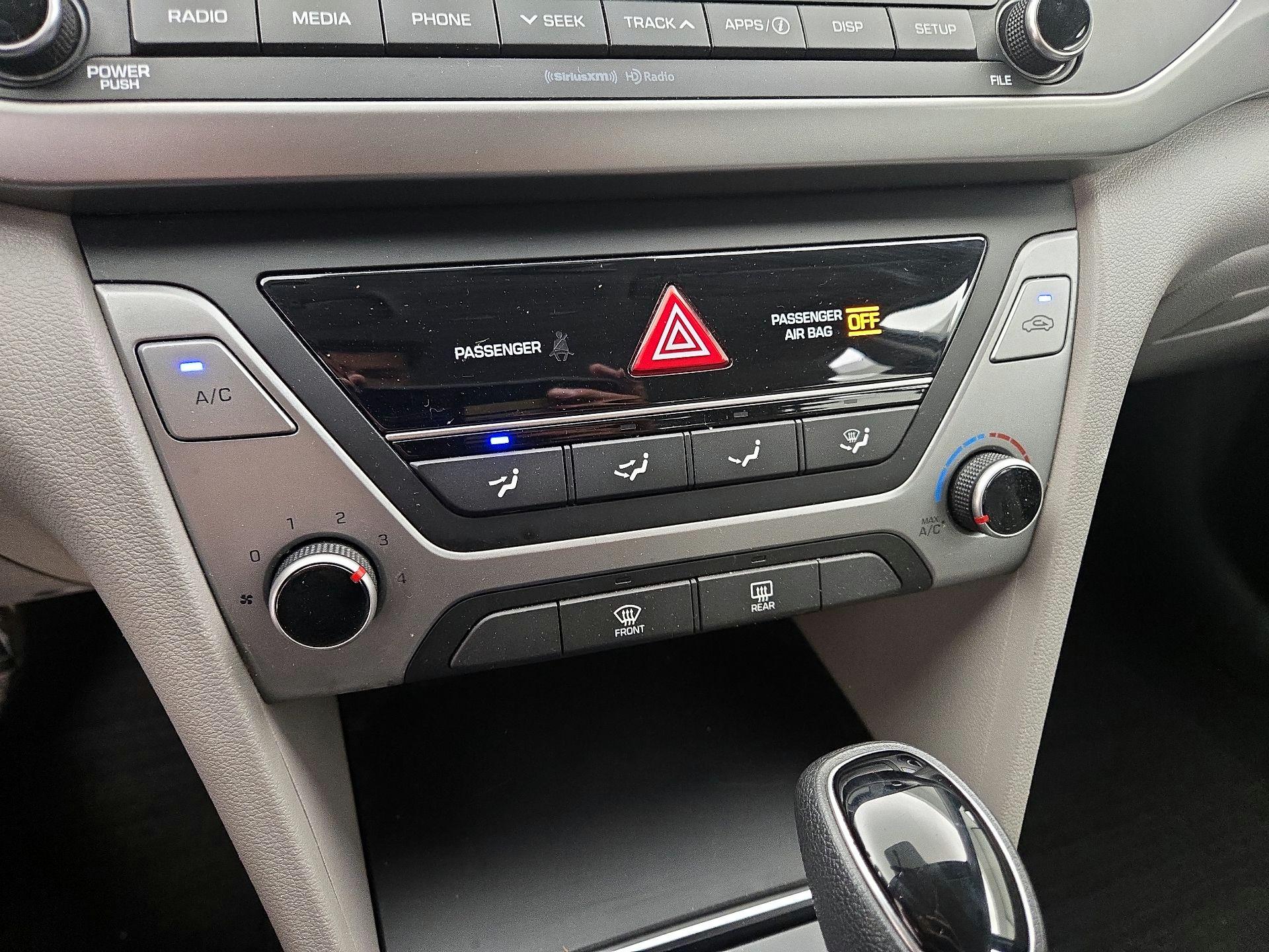 Thumbnail: 2018 Hyundai Elantra - 16