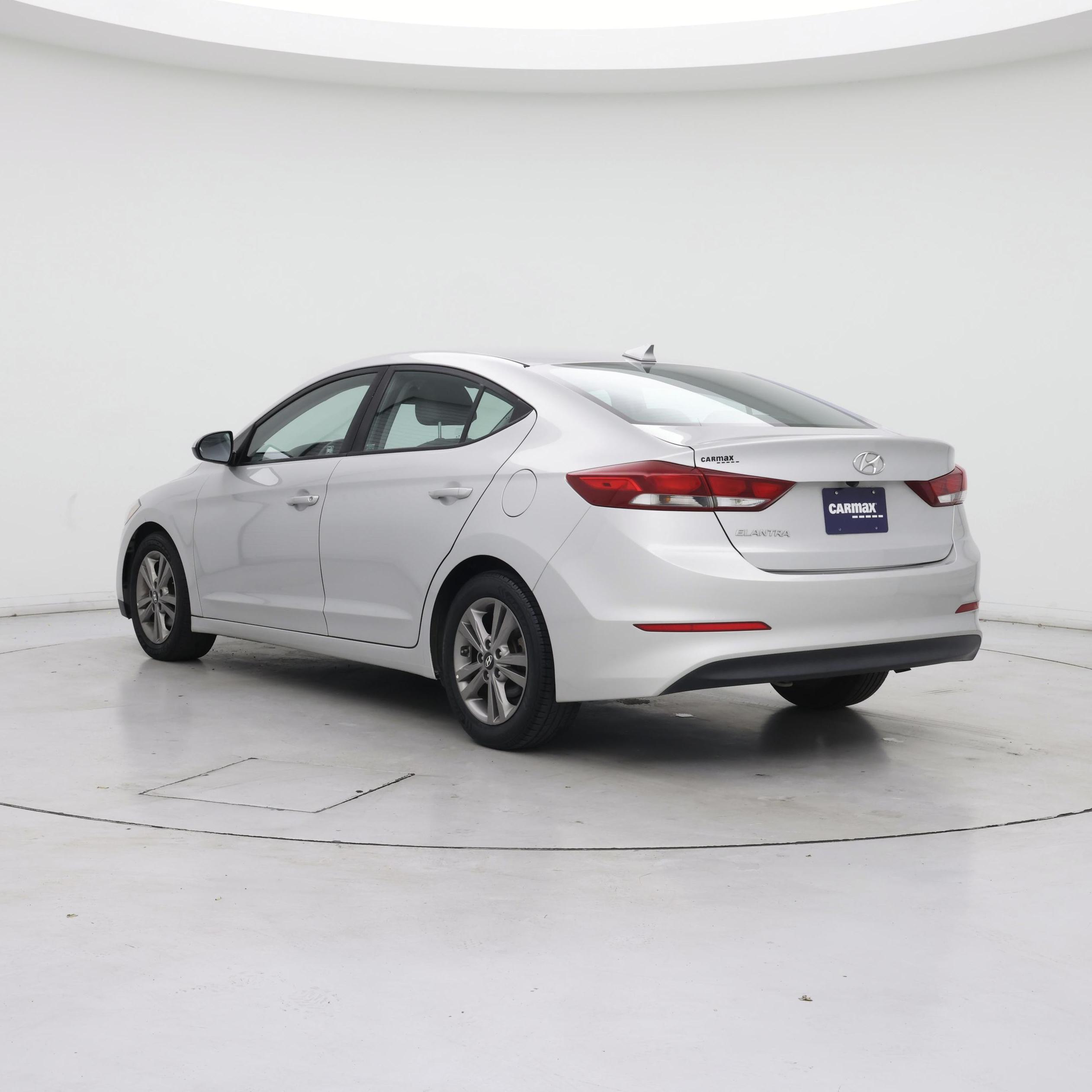 Thumbnail: 2018 Hyundai Elantra - 2