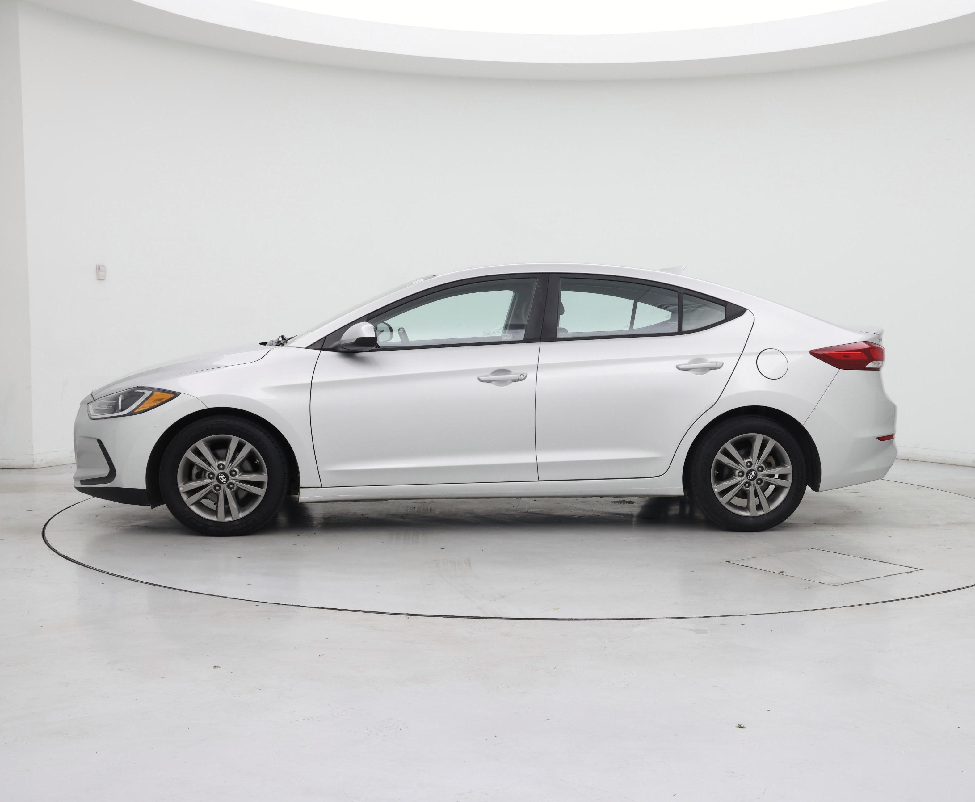 Thumbnail: 2018 Hyundai Elantra - 3