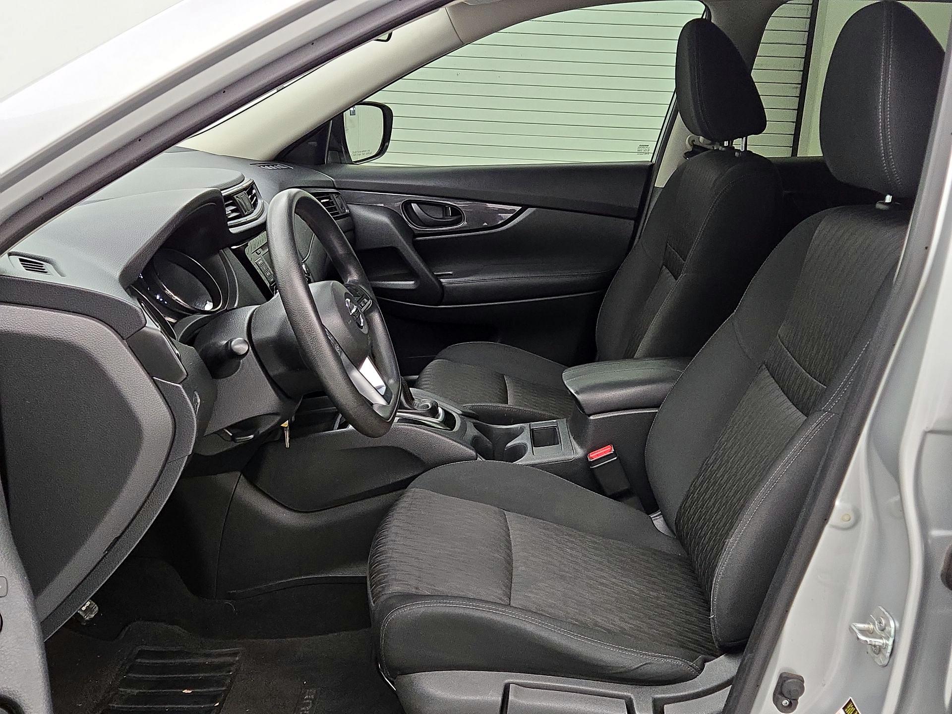 Thumbnail: 2019 Nissan Rogue - 11