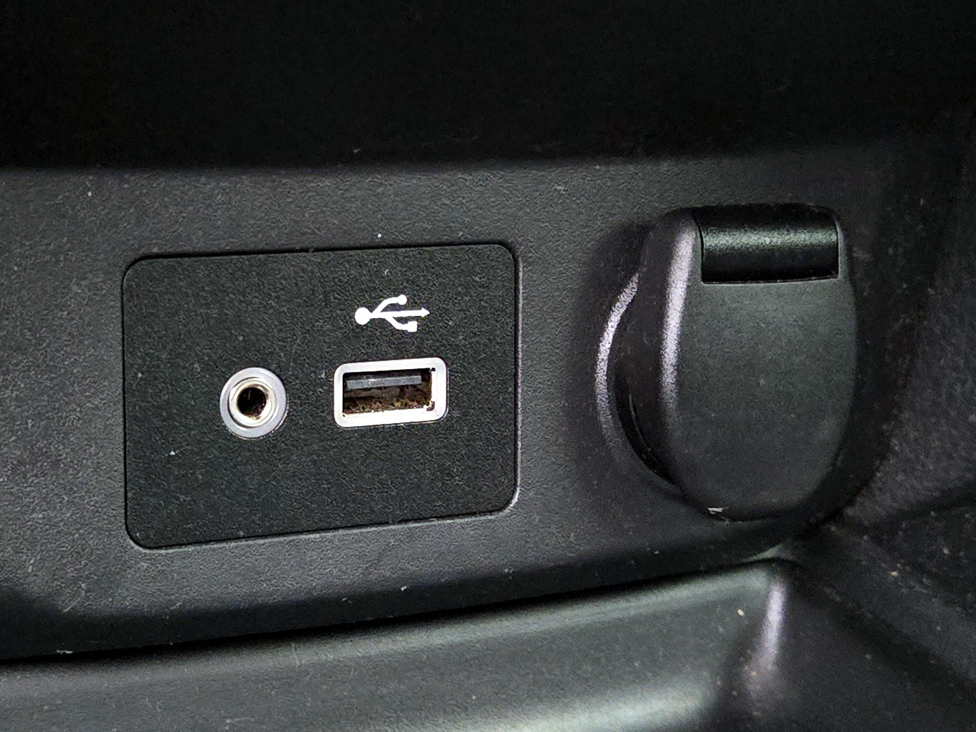 Thumbnail: 2019 Nissan Rogue - 18