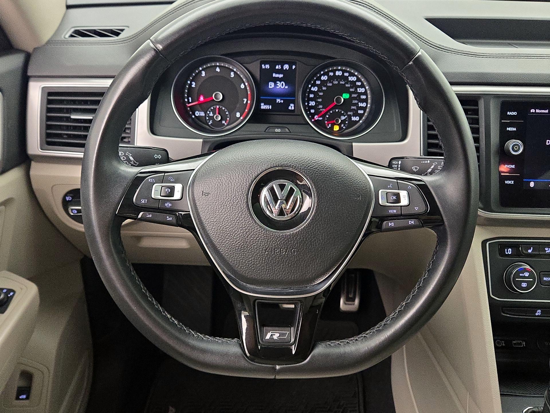 Thumbnail: 2019 Volkswagen Atlas - 10