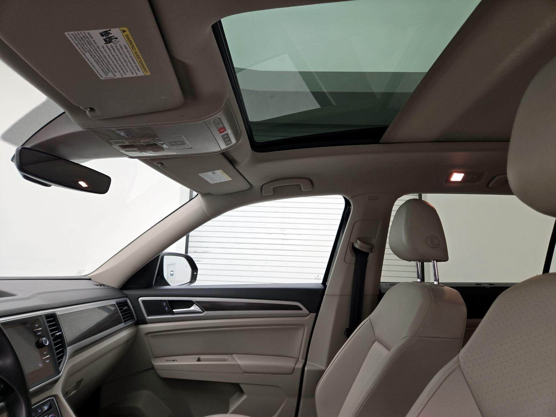 Thumbnail: 2019 Volkswagen Atlas - 19
