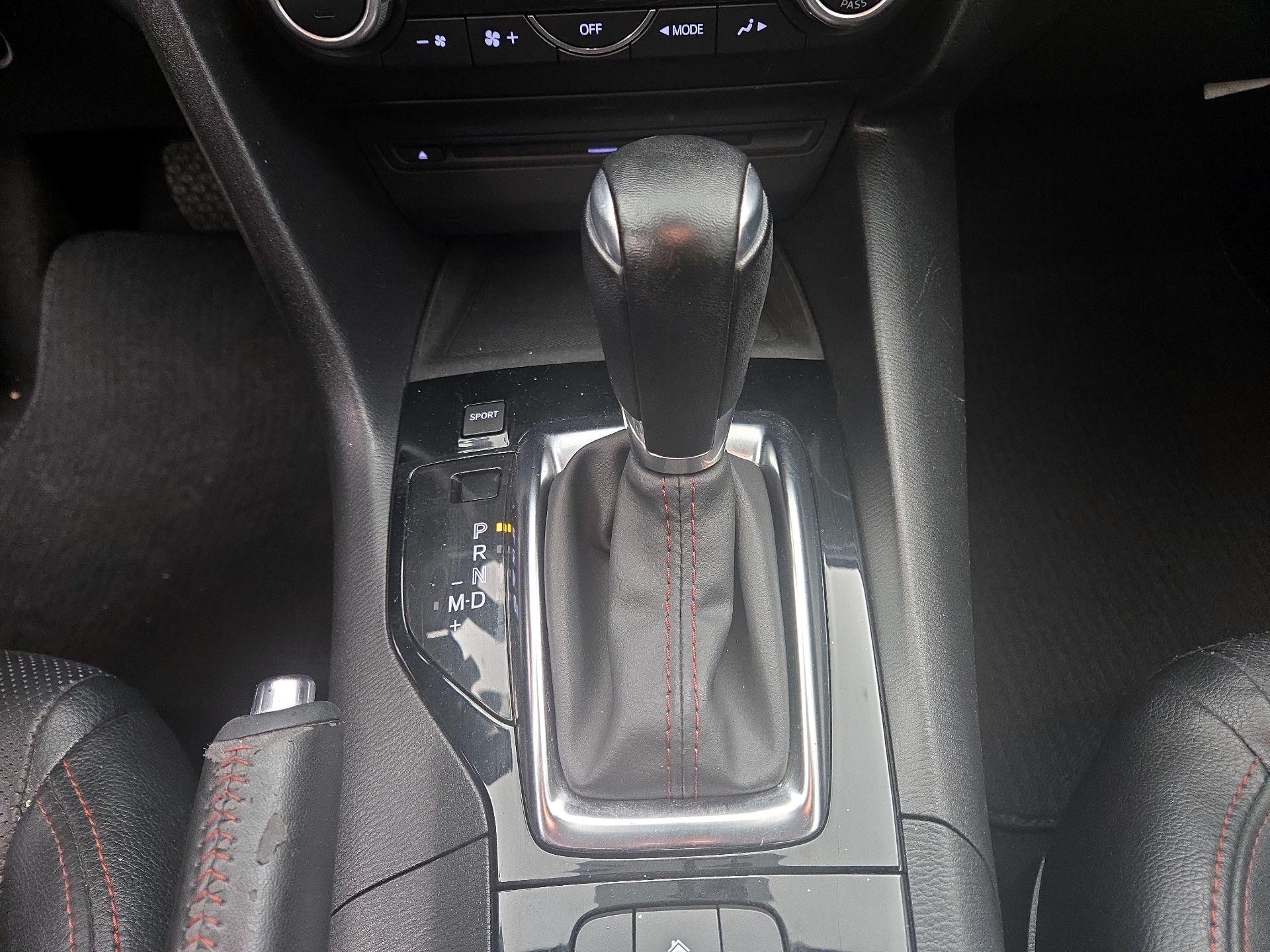 Thumbnail: 2015 Mazda Mazda3 - 18