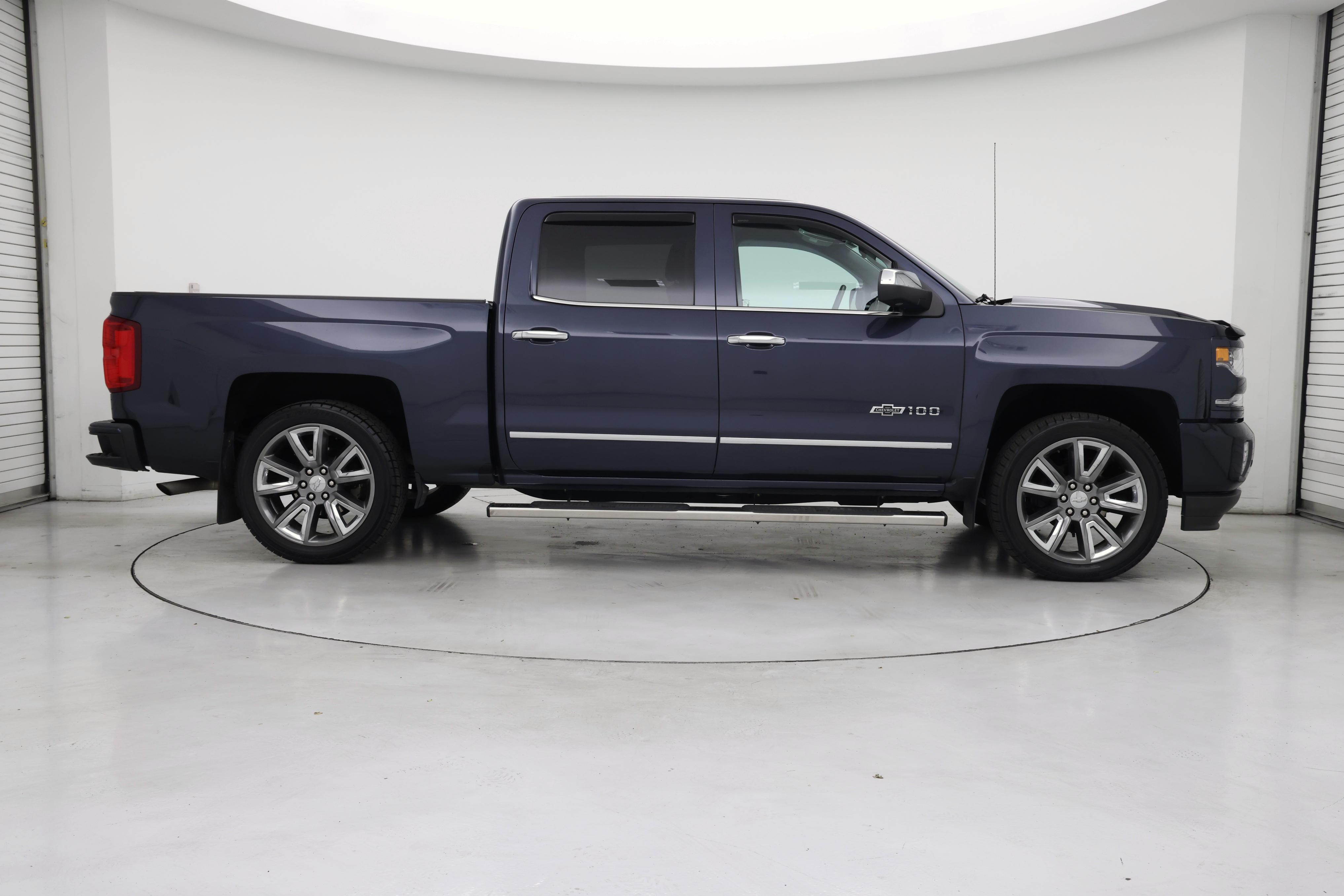 Thumbnail: 2018 Chevrolet Silverado 1500 - 7