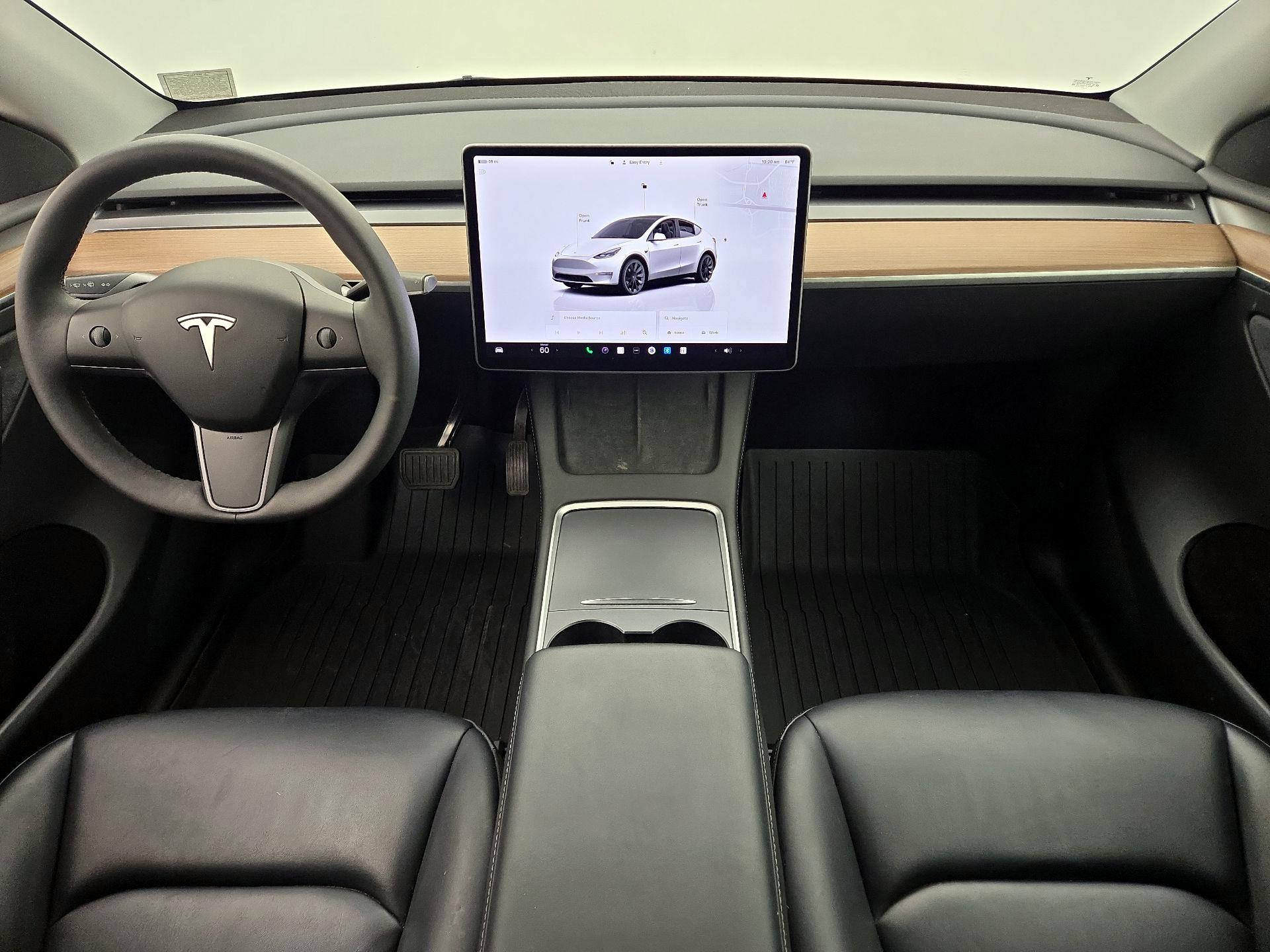Thumbnail: 2023 Tesla Model Y - 9