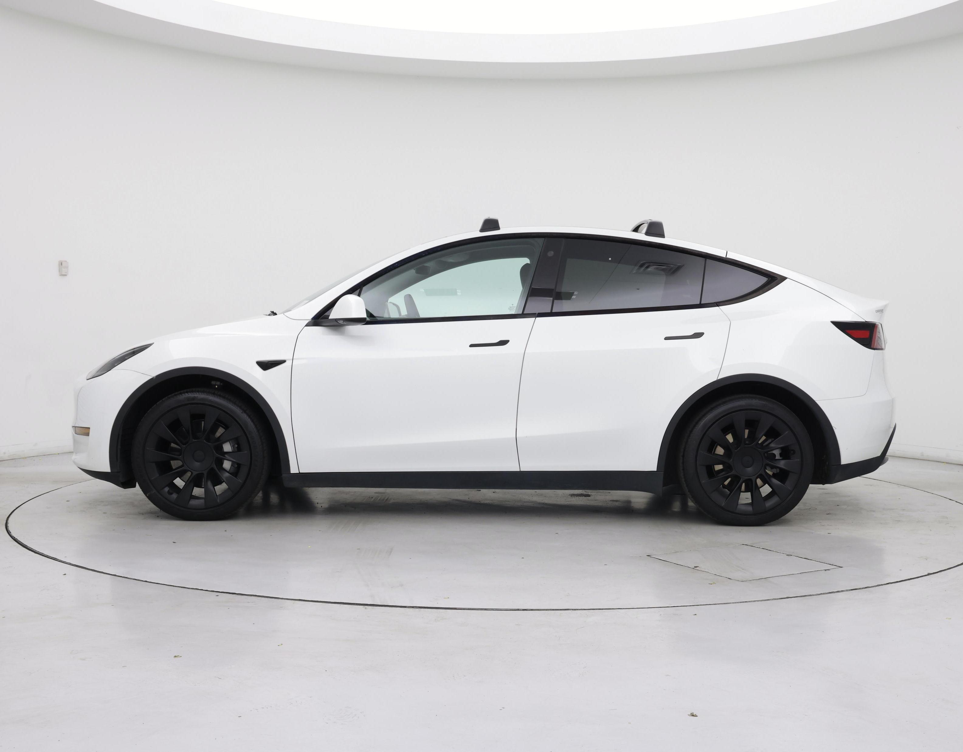 Thumbnail: 2023 Tesla Model Y - 3