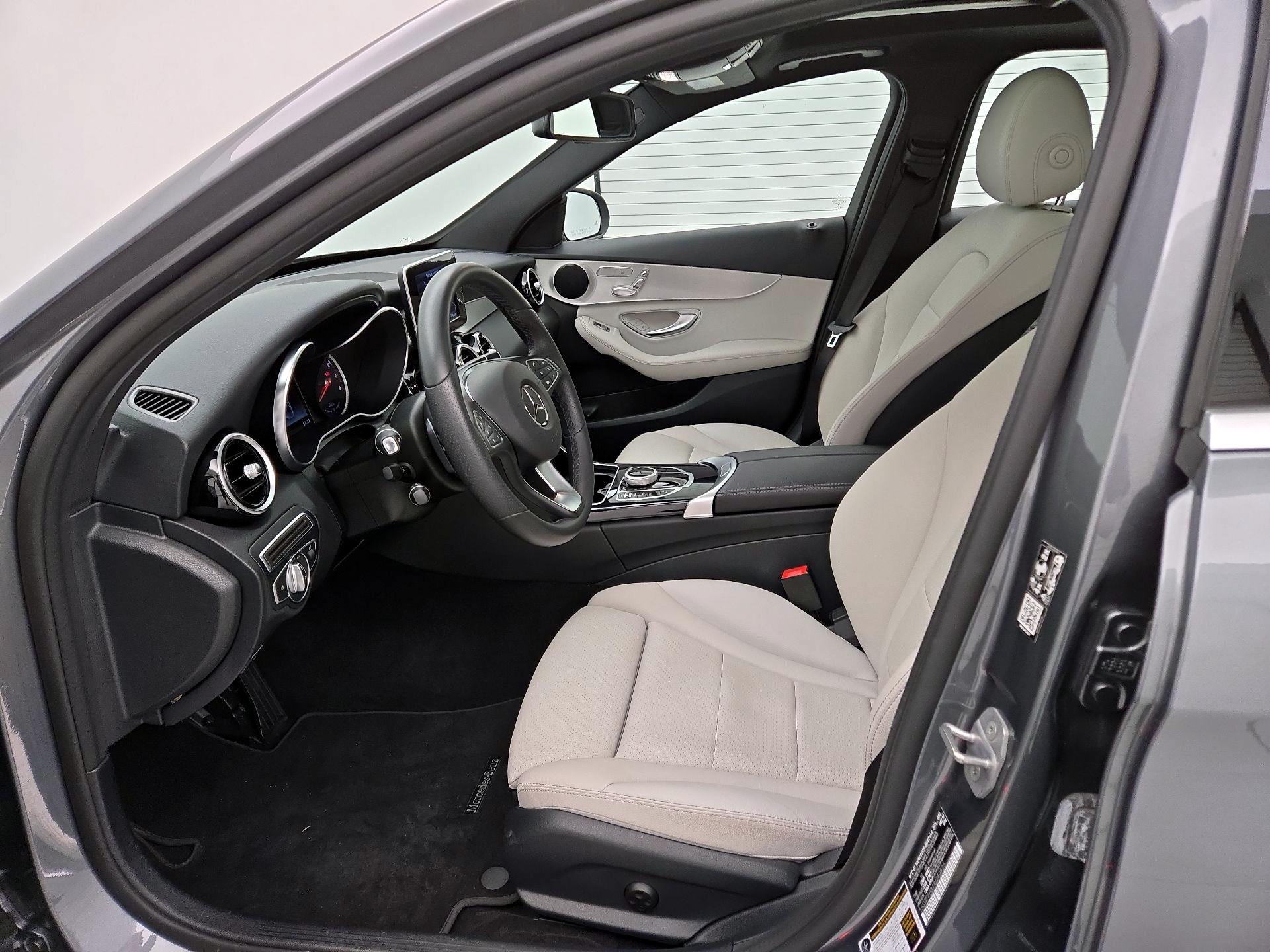 Thumbnail: 2018 Mercedes-Benz C-Class - 11