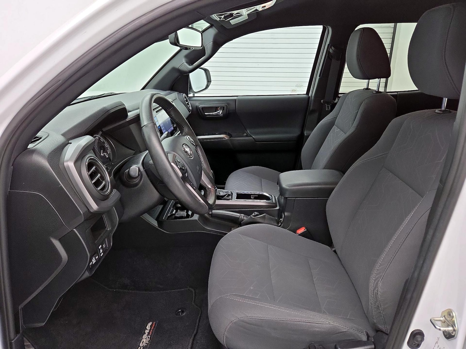 2019 Toyota Tacoma TRD Off Road - Photo 12