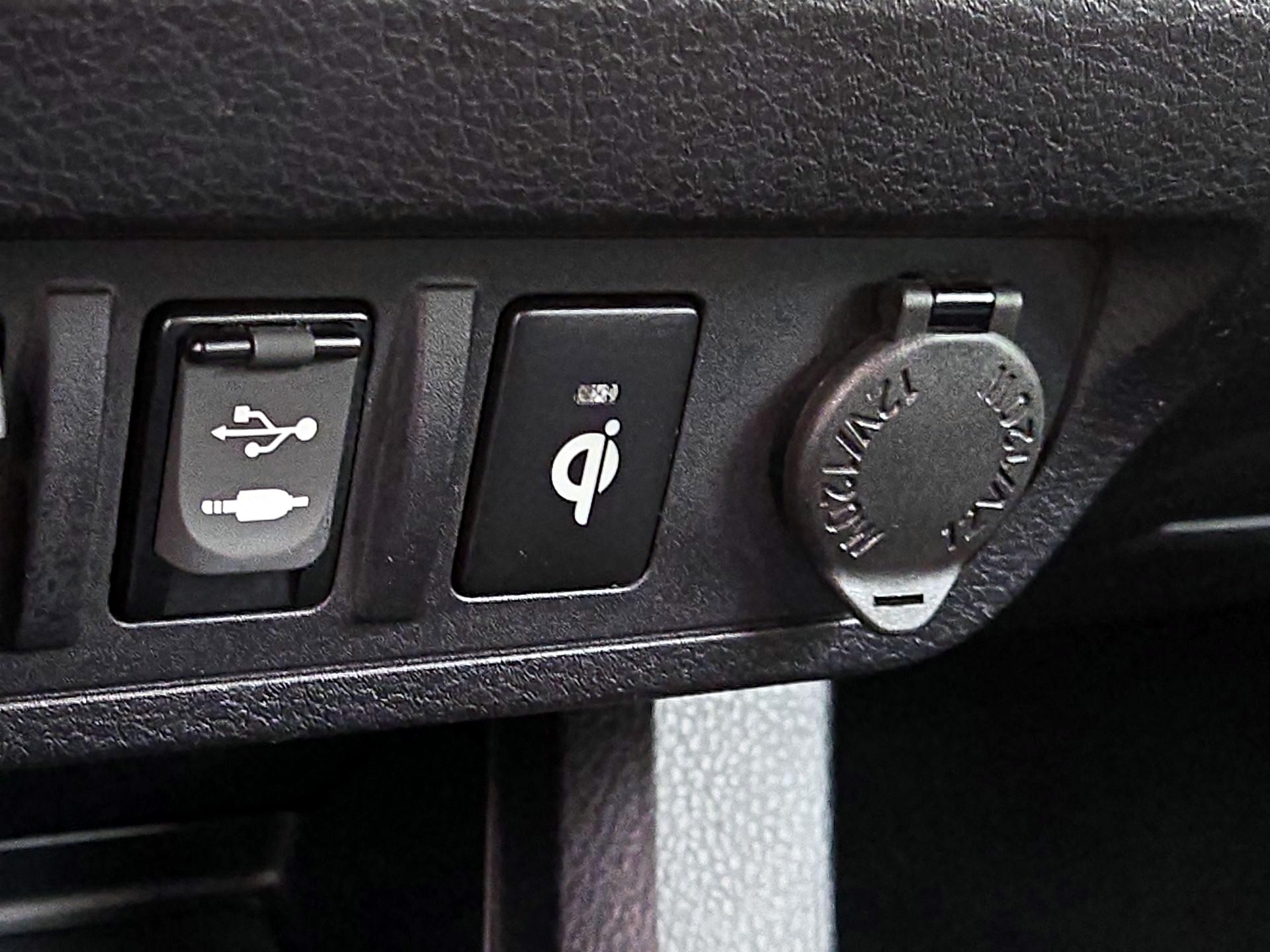 Thumbnail: 2019 Toyota Tacoma - 18