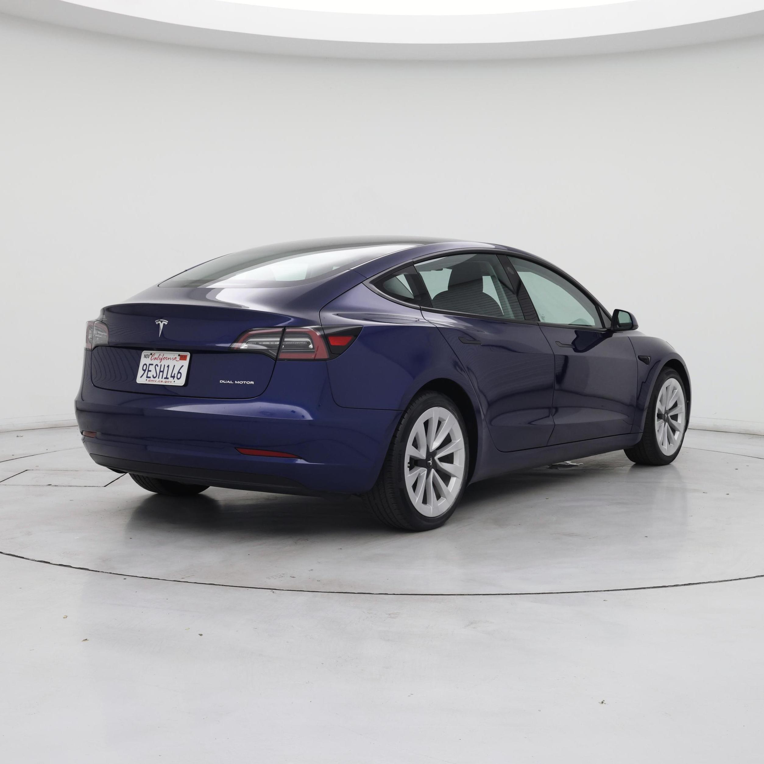 Thumbnail: 2023 Tesla Model 3 - 8