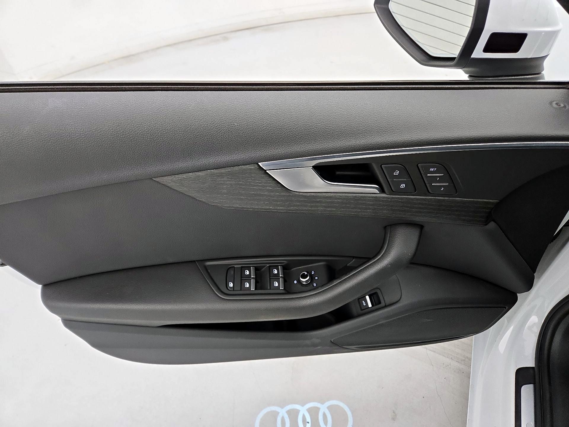 Thumbnail: 2019 Audi A4 - 12