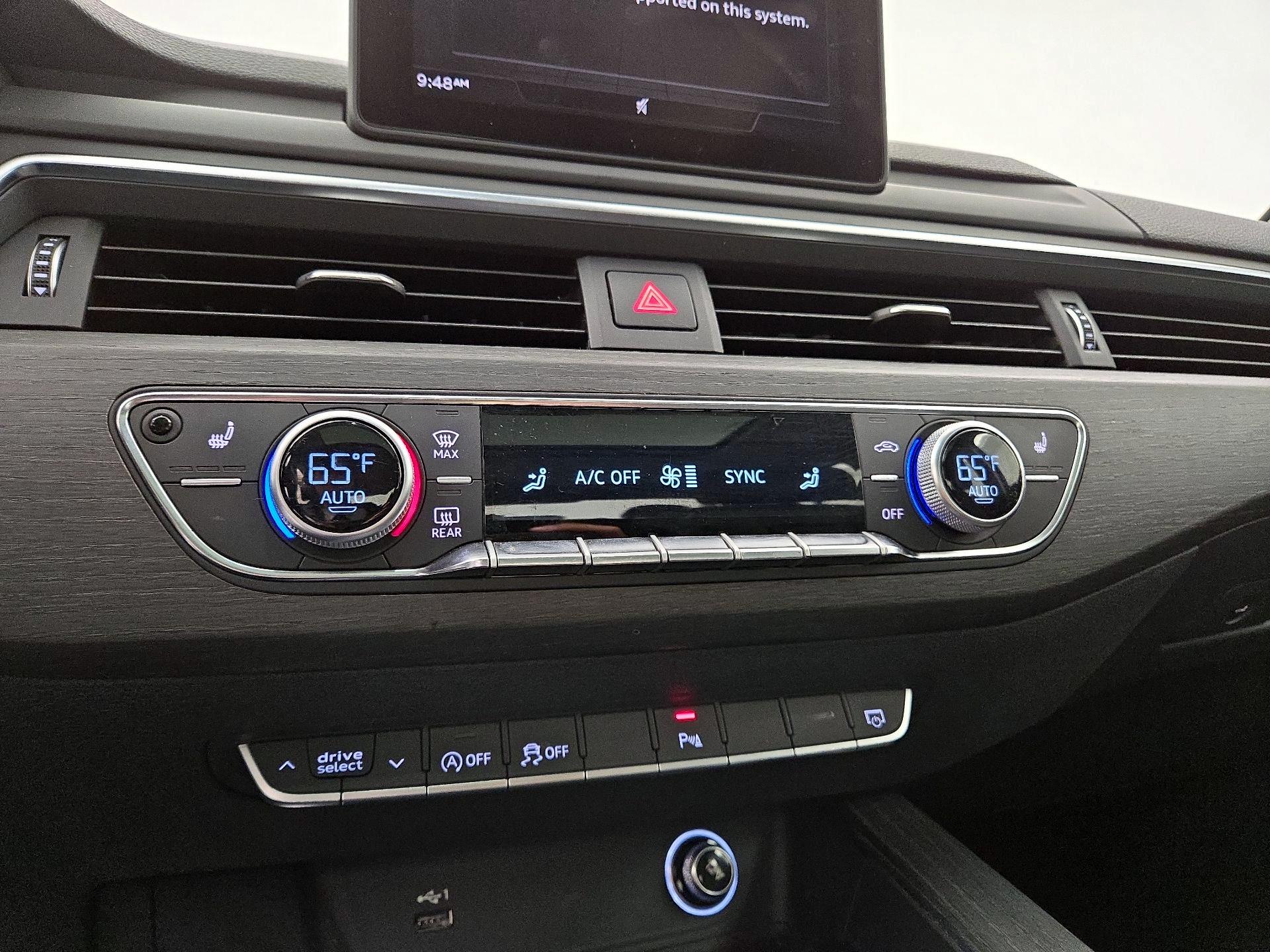 Thumbnail: 2019 Audi A4 - 16