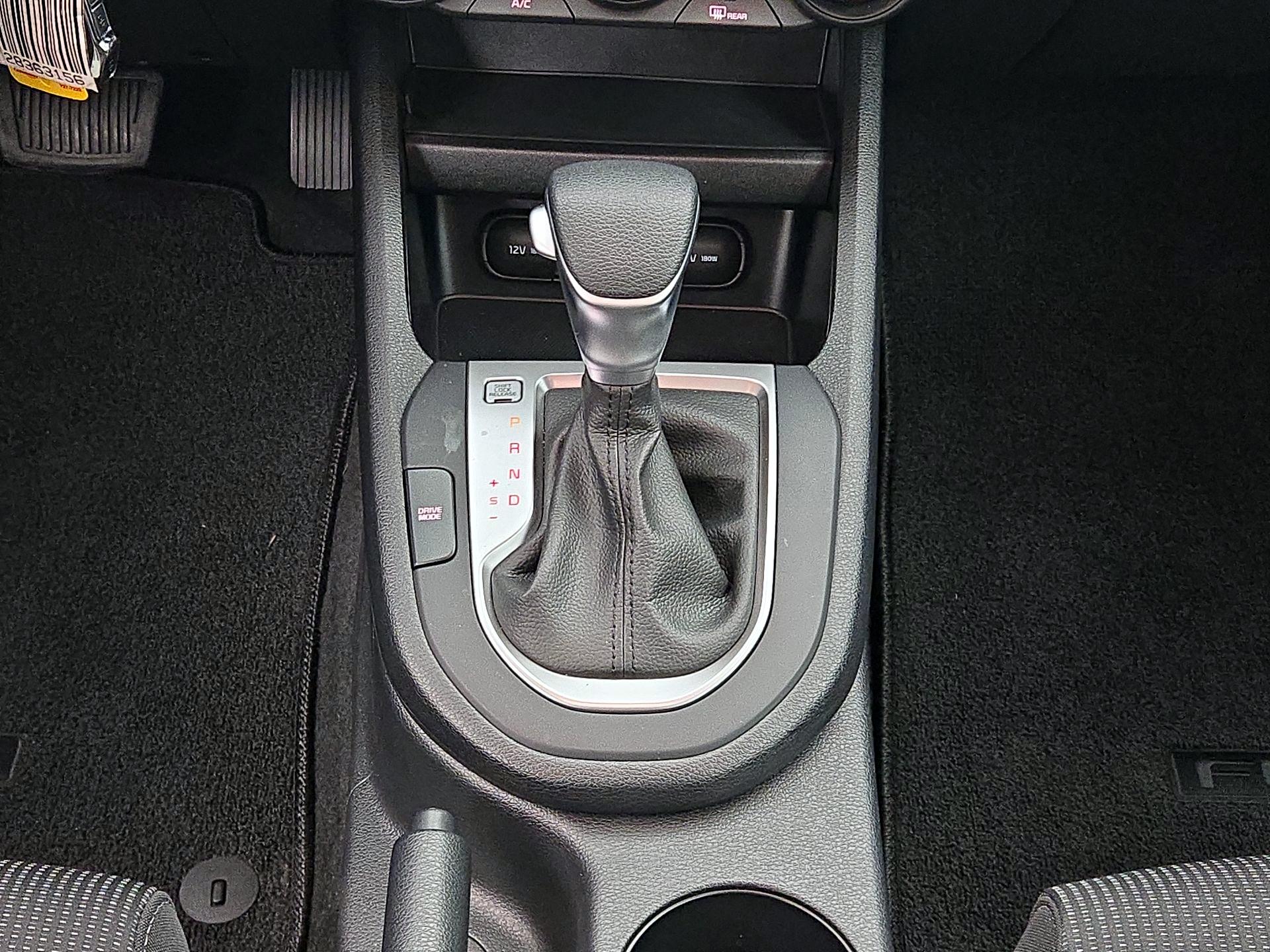 Thumbnail: 2021 Kia Forte - 17