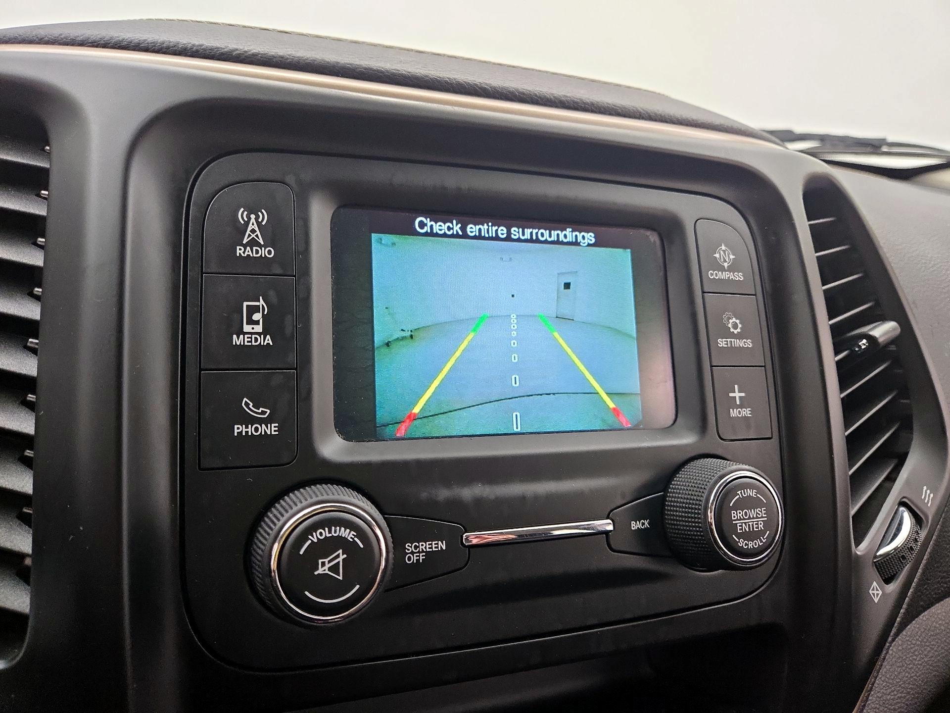 Thumbnail: 2015 Jeep Cherokee - 14