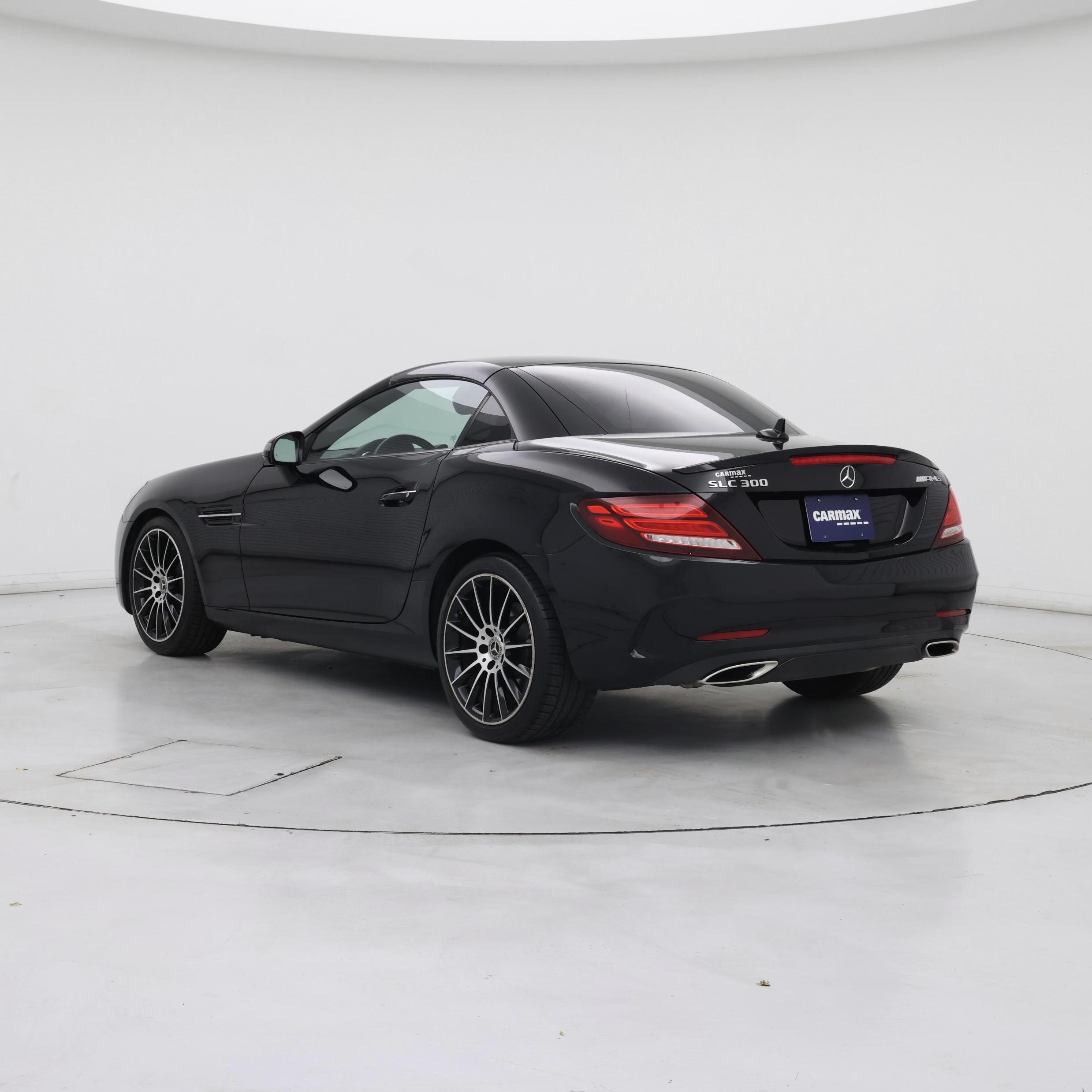 Thumbnail: 2020 Mercedes-Benz SLC - 2