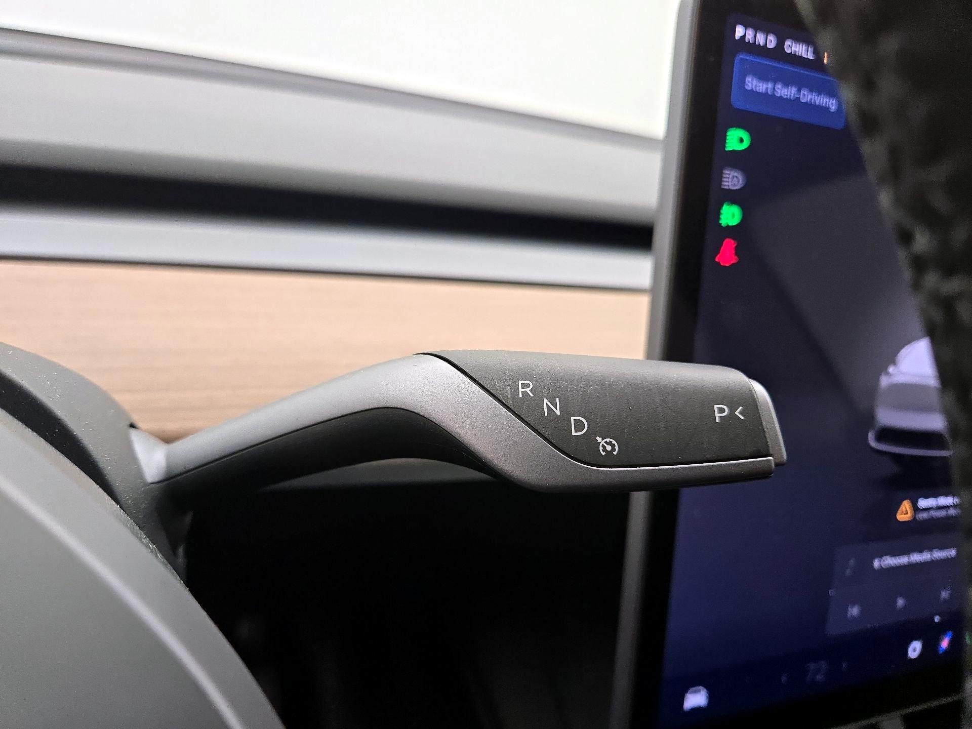 Thumbnail: 2025 Tesla Model Y - 17