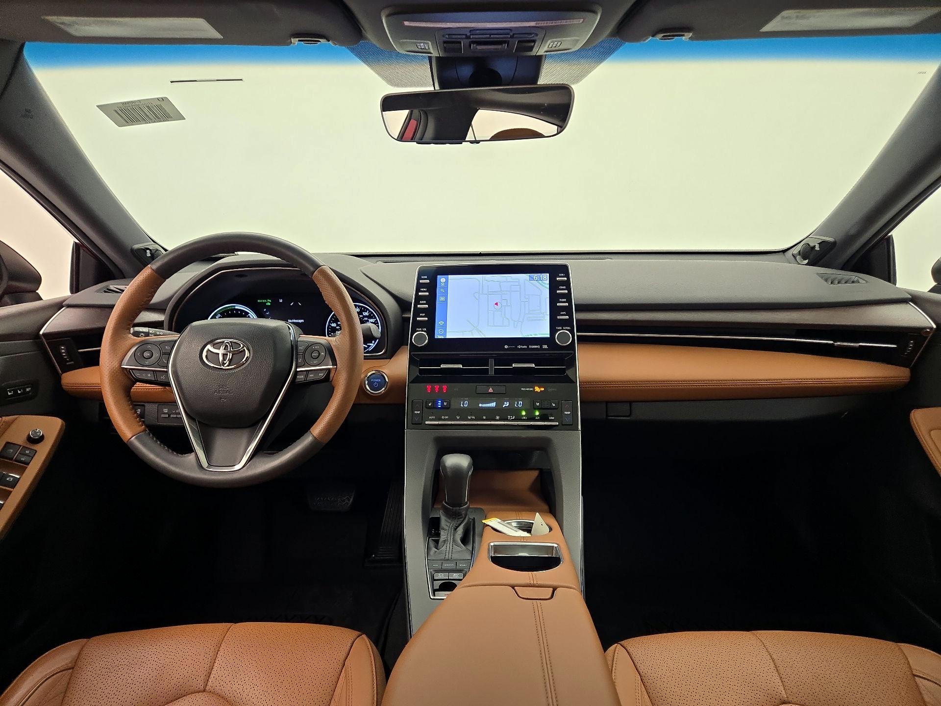 Thumbnail: 2021 Toyota Avalon - 9