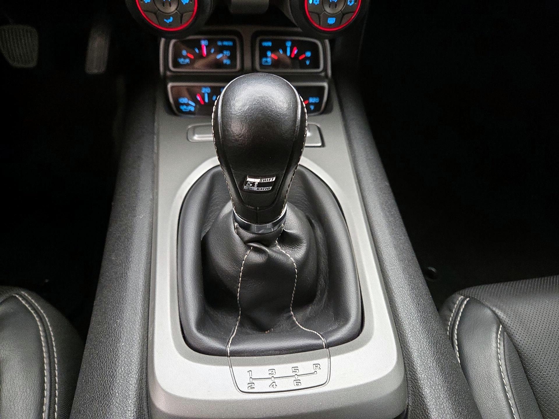 Thumbnail: 2014 Chevrolet Camaro - 17