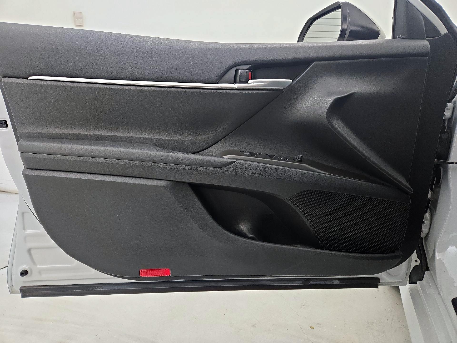 Thumbnail: 2024 Toyota Camry - 12