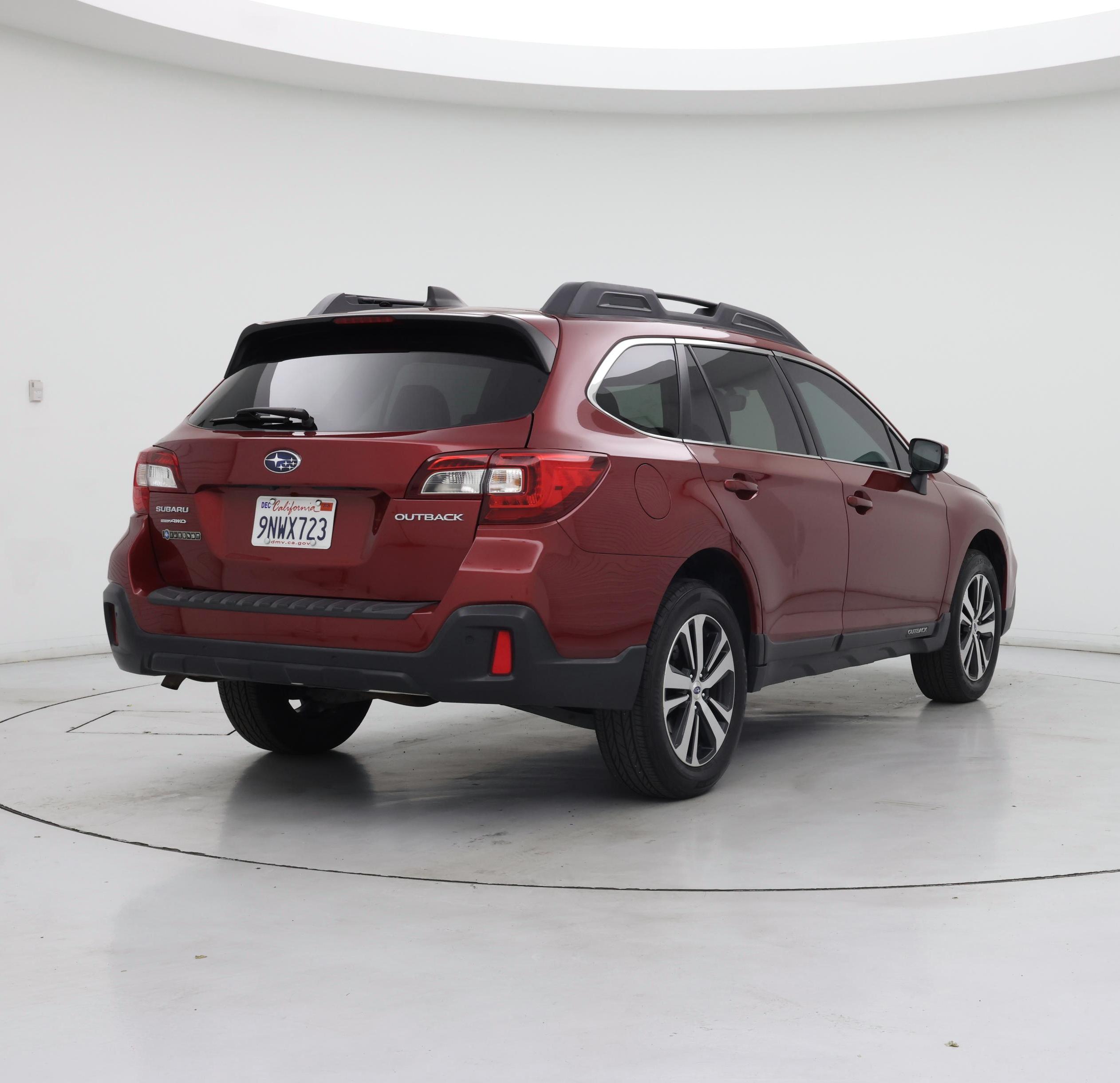 Thumbnail: 2018 Subaru Outback - 8