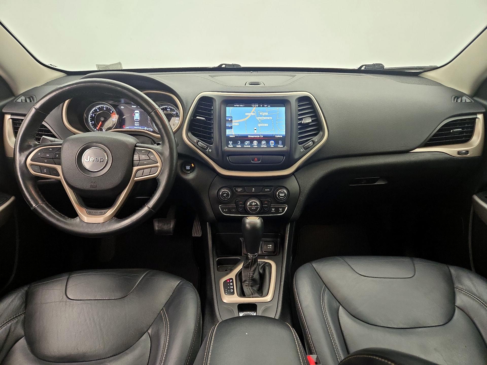Thumbnail: 2017 Jeep Cherokee - 9