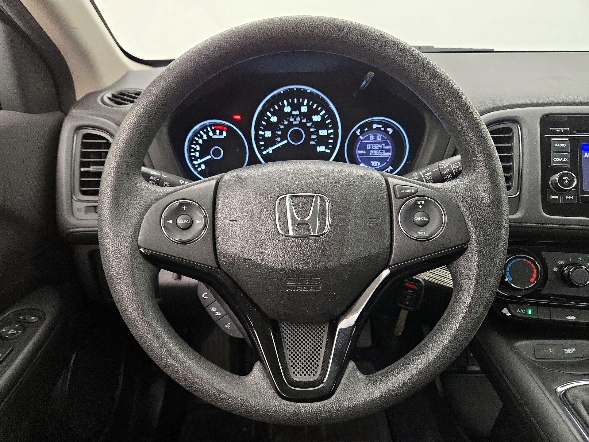 Thumbnail: 2016 Honda HR-V - 10