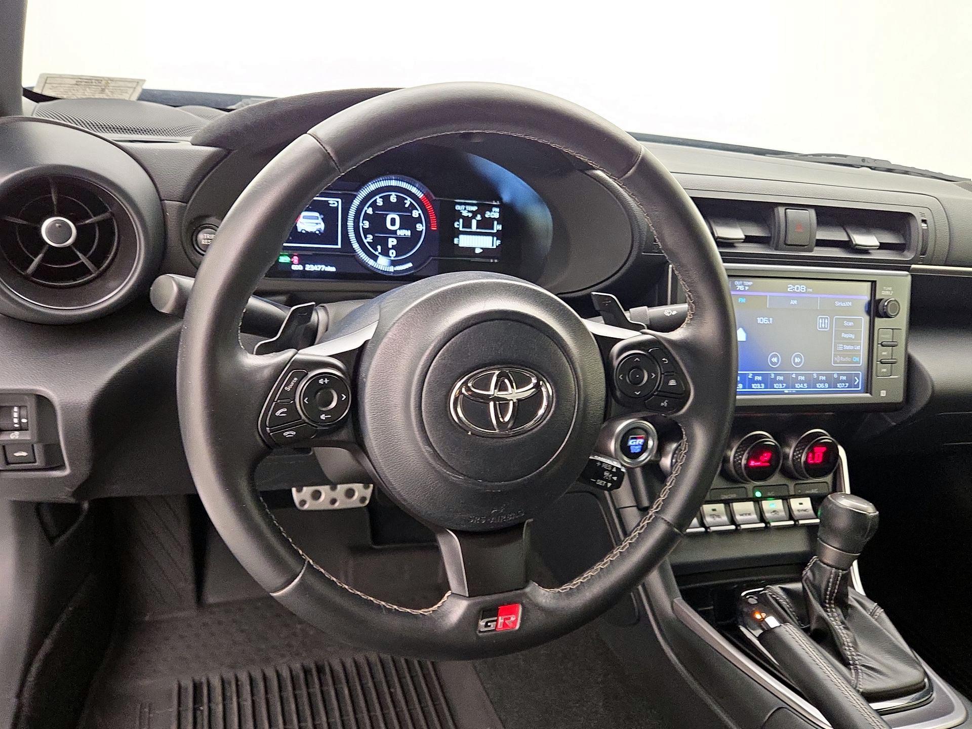 Thumbnail: 2023 Toyota GR86 - 10