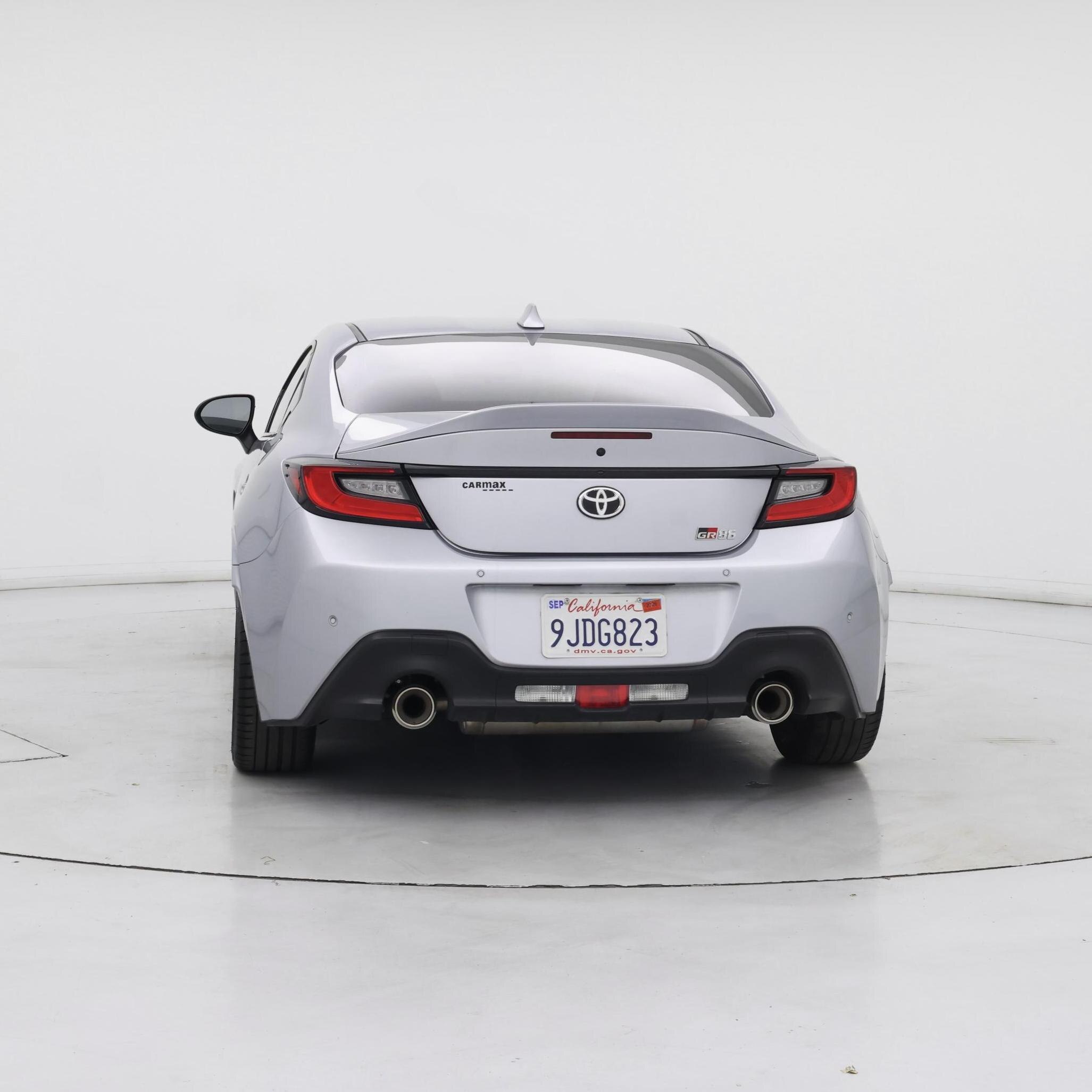 Thumbnail: 2023 Toyota GR86 - 6