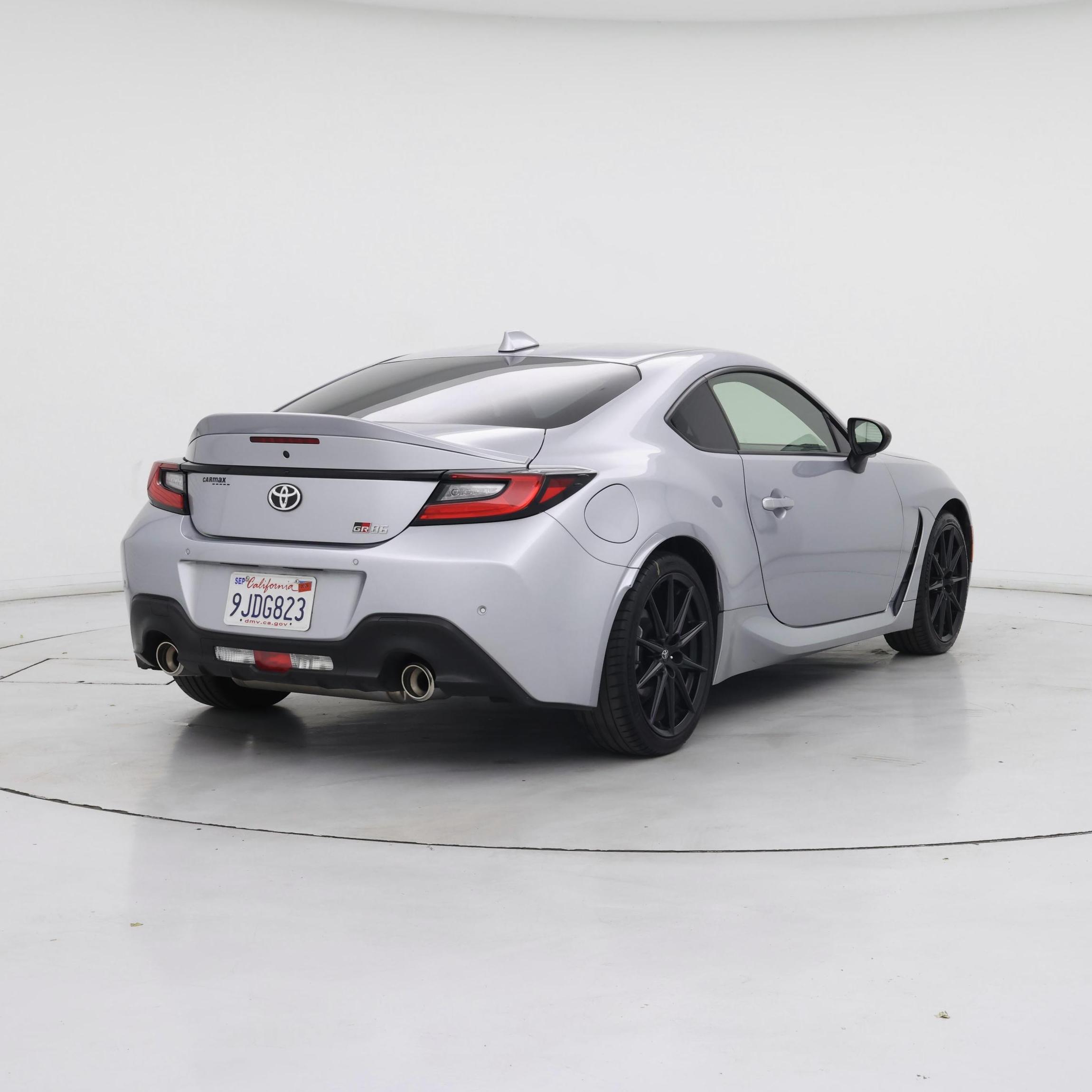 Thumbnail: 2023 Toyota GR86 - 8