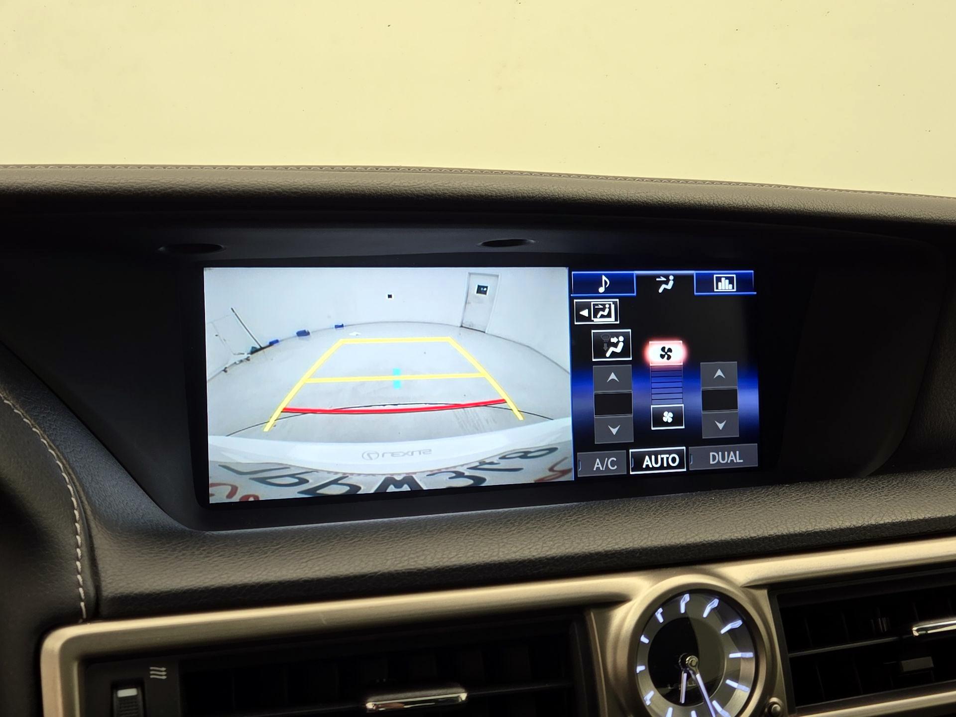 Thumbnail: 2015 Lexus GS - 15