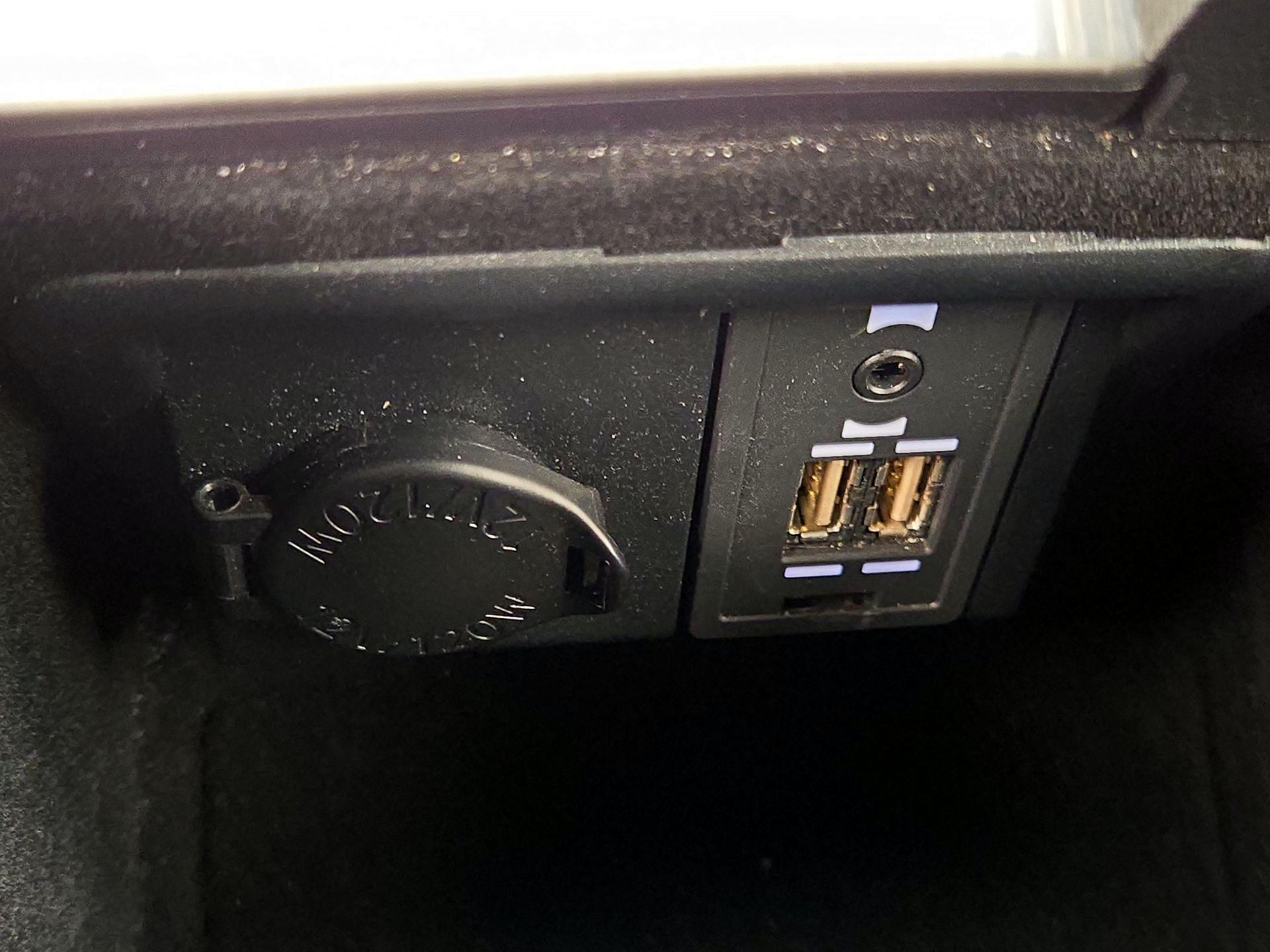 Thumbnail: 2015 Lexus GS - 19