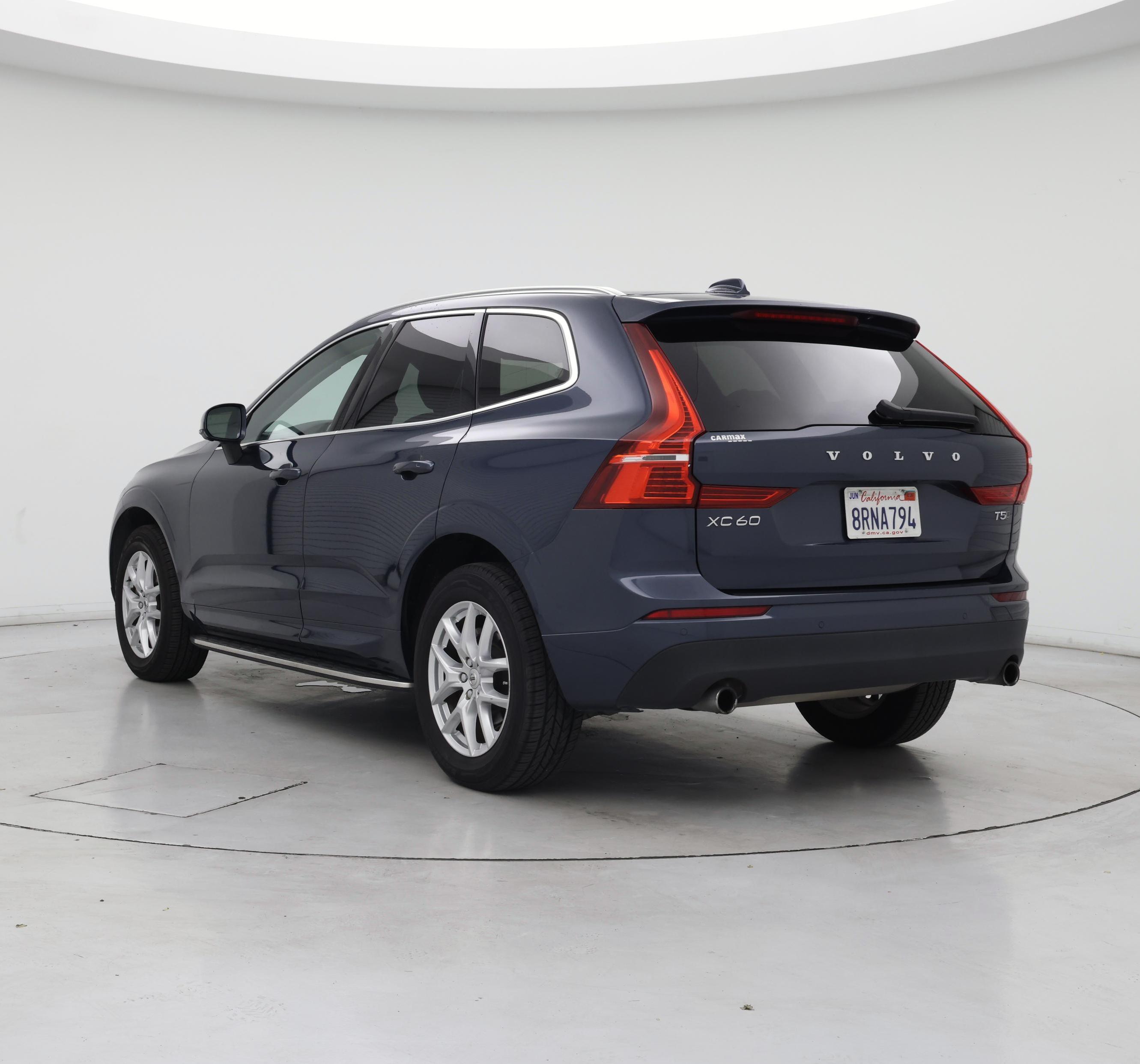 Thumbnail: 2021 Volvo XC60 - 2