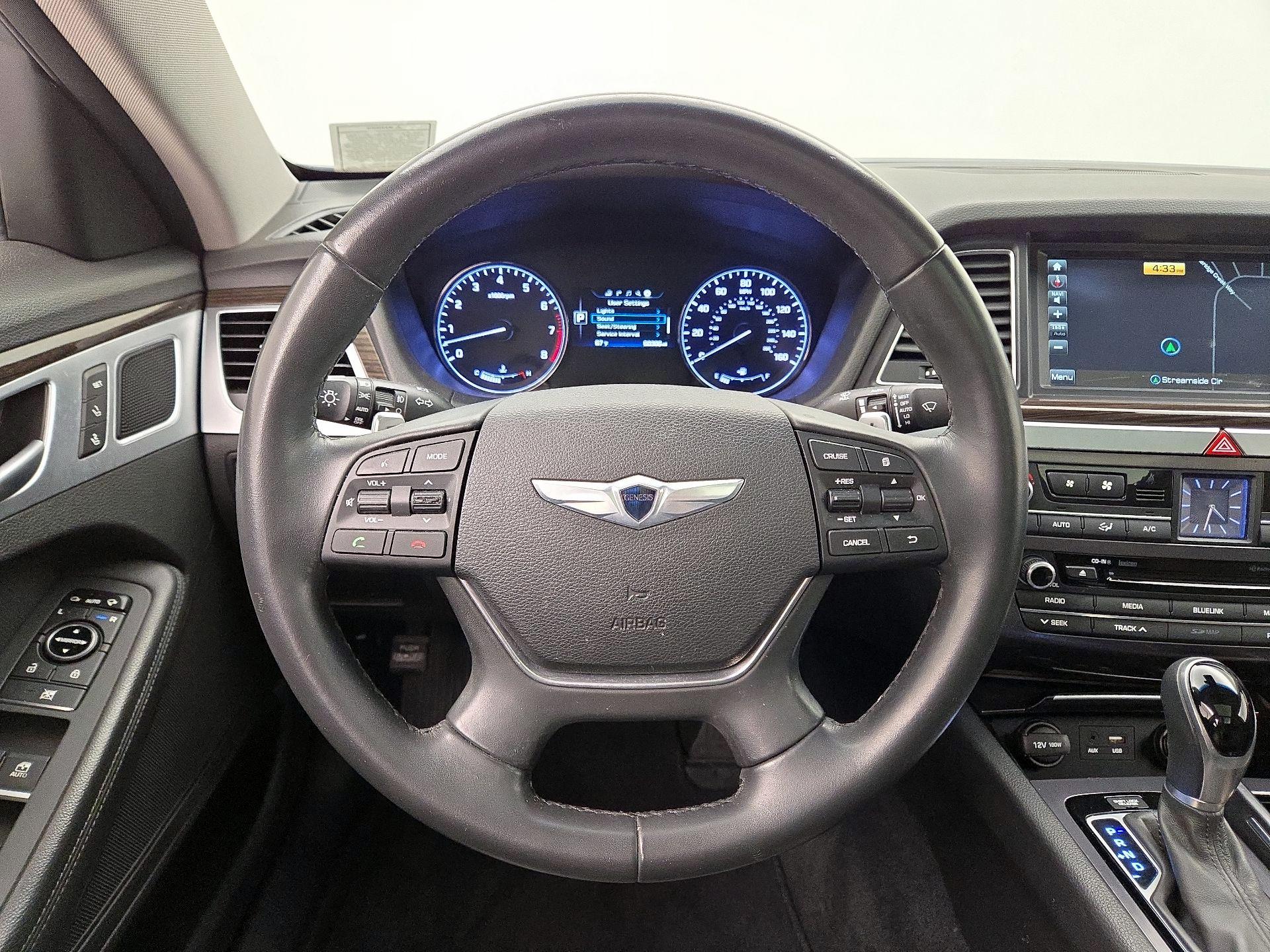 Thumbnail: 2016 Hyundai Genesis - 10