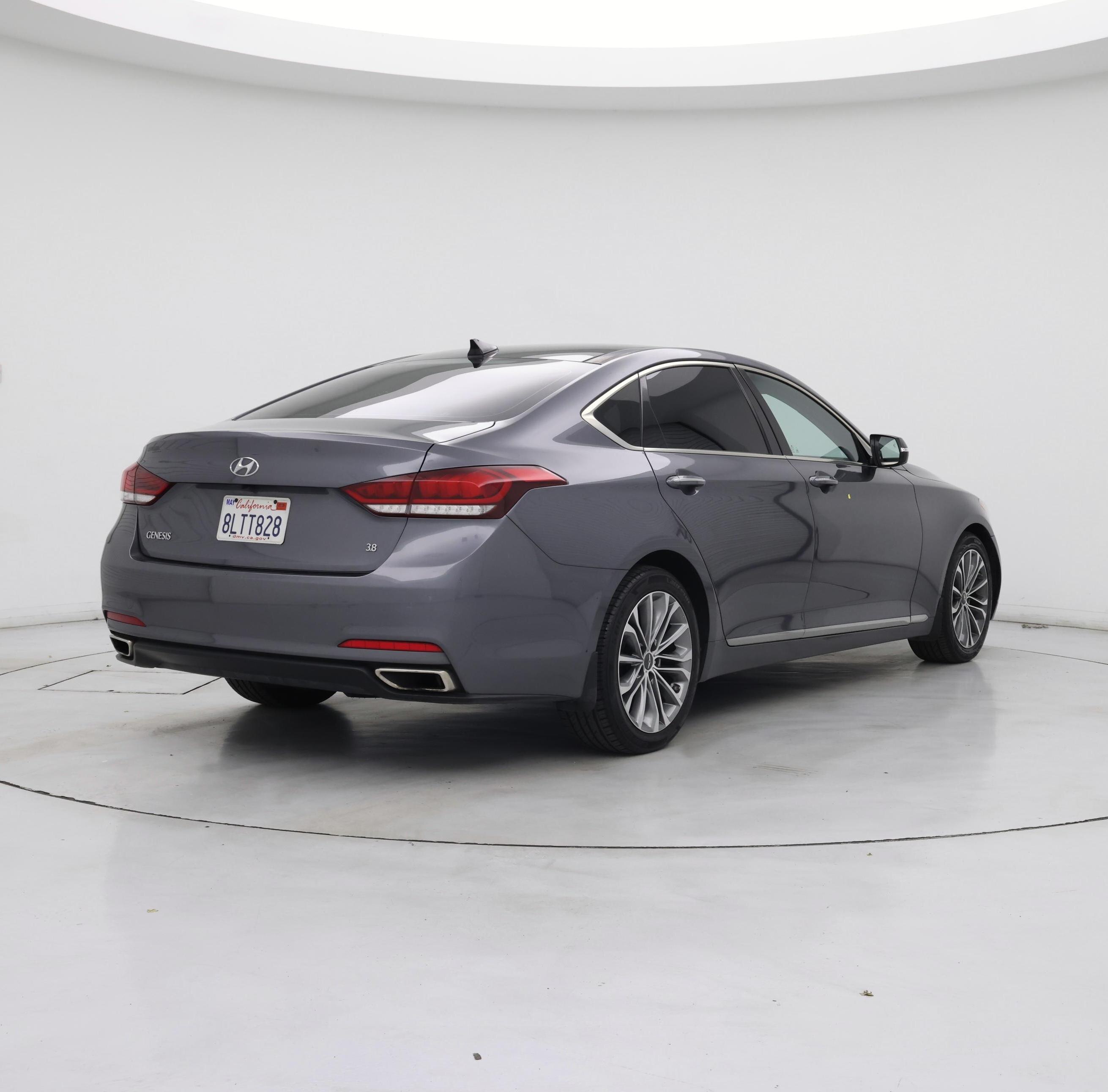 Thumbnail: 2016 Hyundai Genesis - 8
