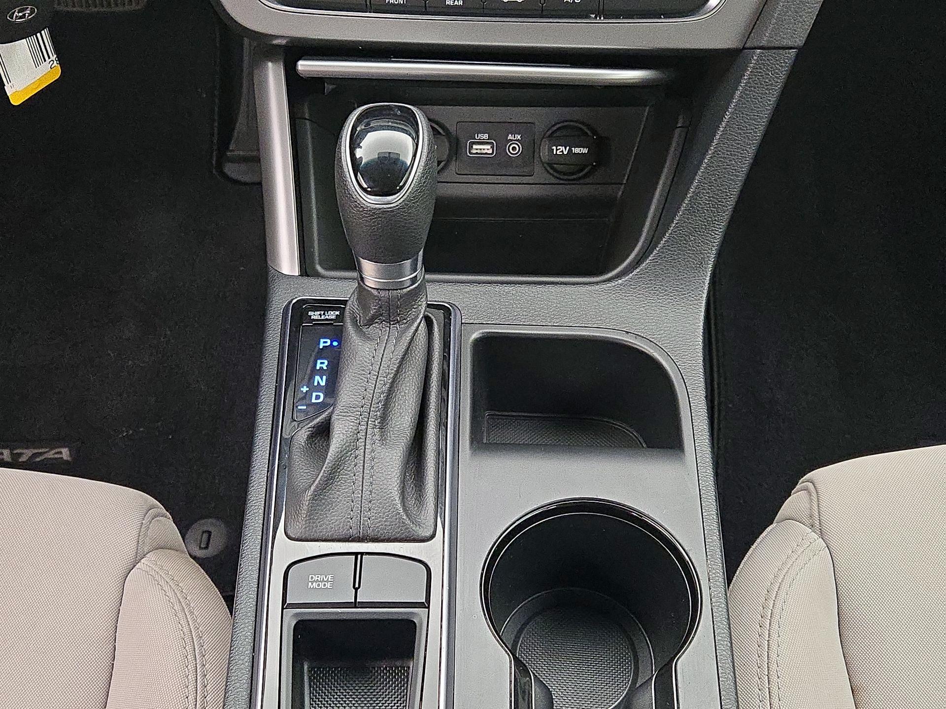Thumbnail: 2017 Hyundai Sonata - 17