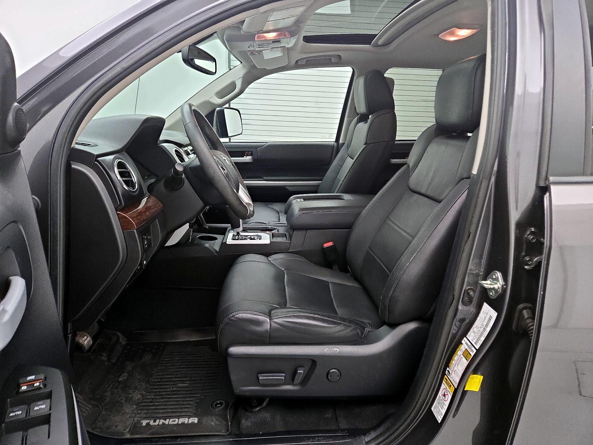 Thumbnail: 2015 Toyota Tundra - 11