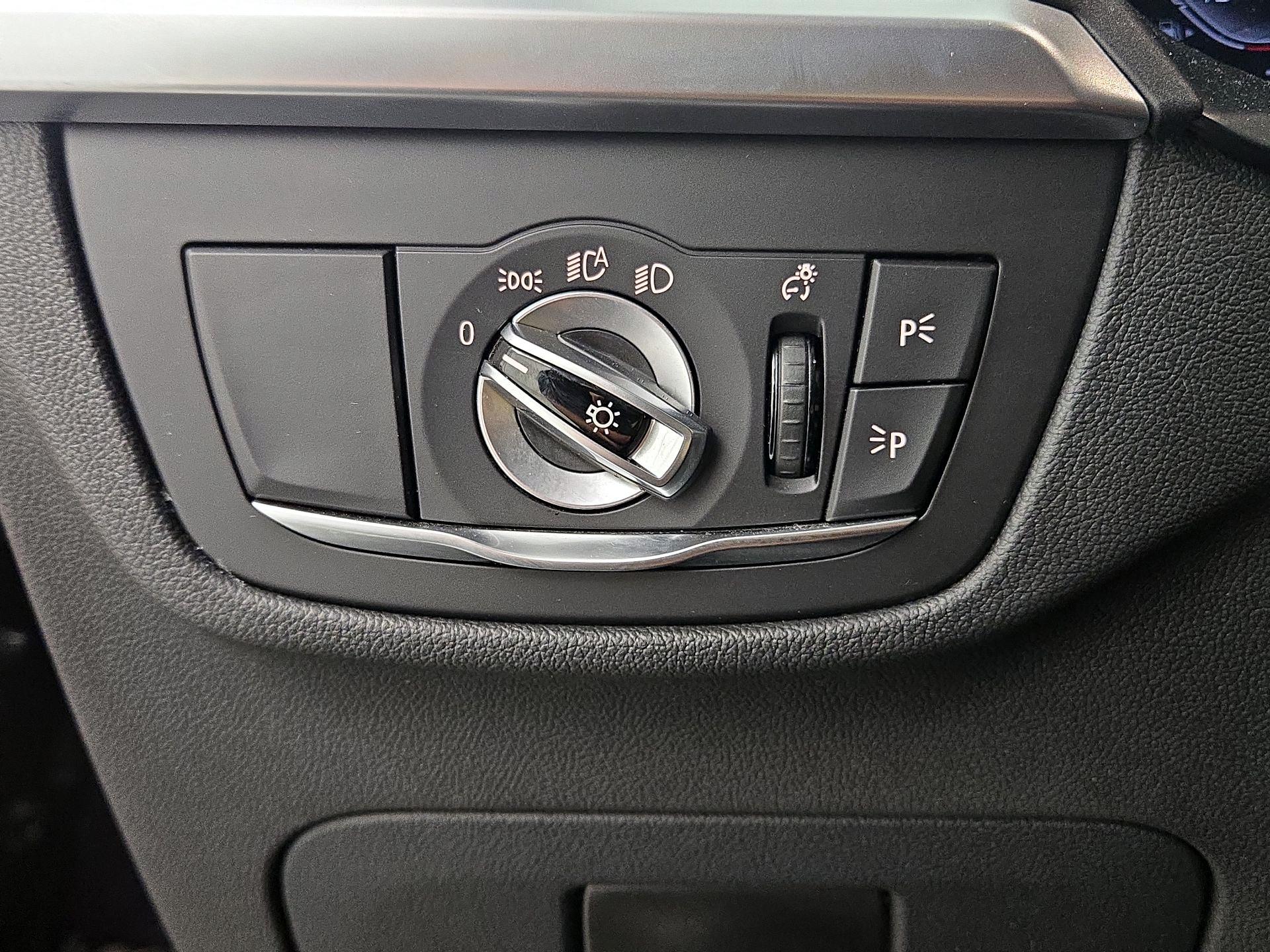 Thumbnail: 2022 BMW X3 - 13