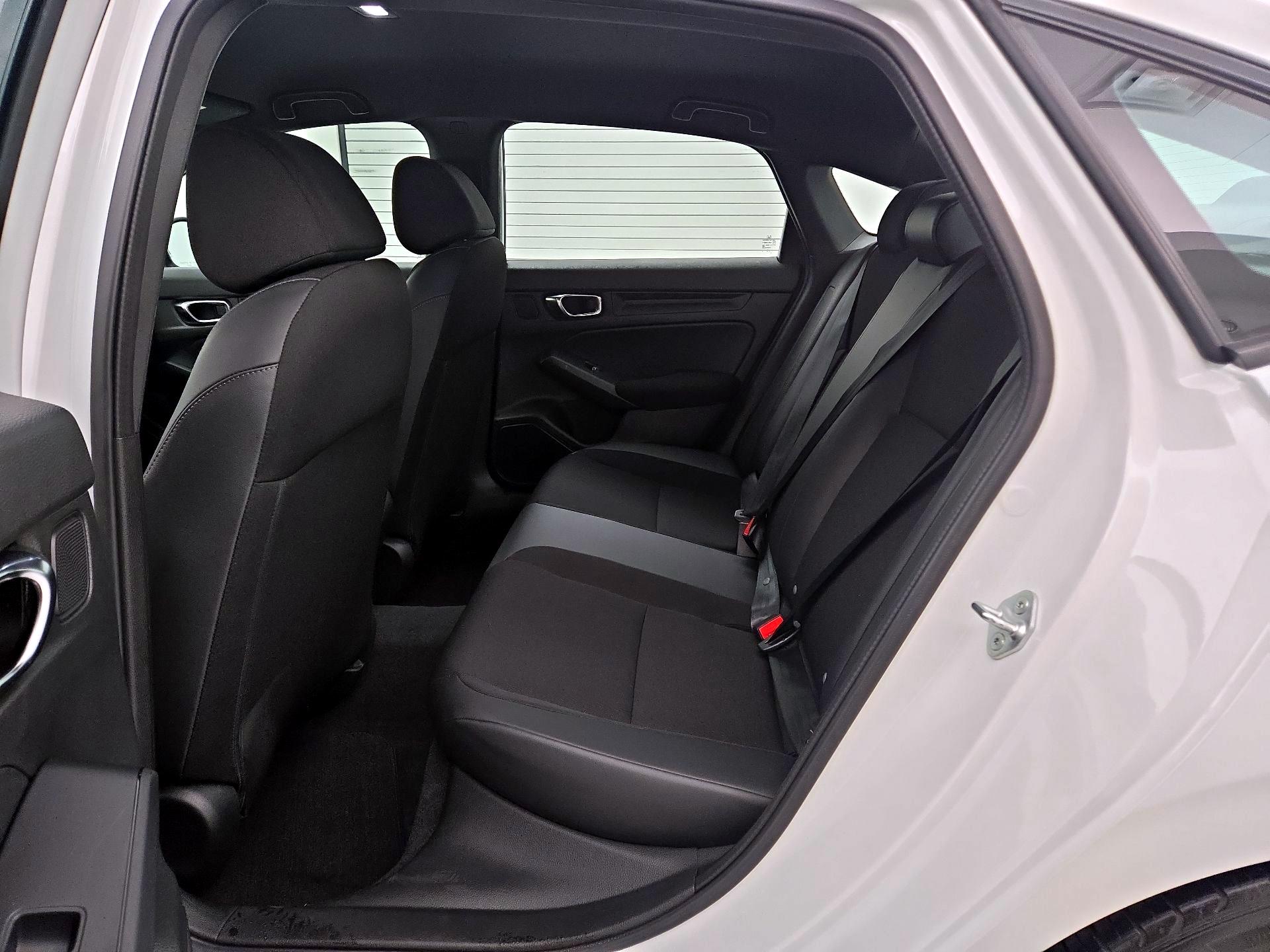 Thumbnail: 2023 Honda Civic - 18