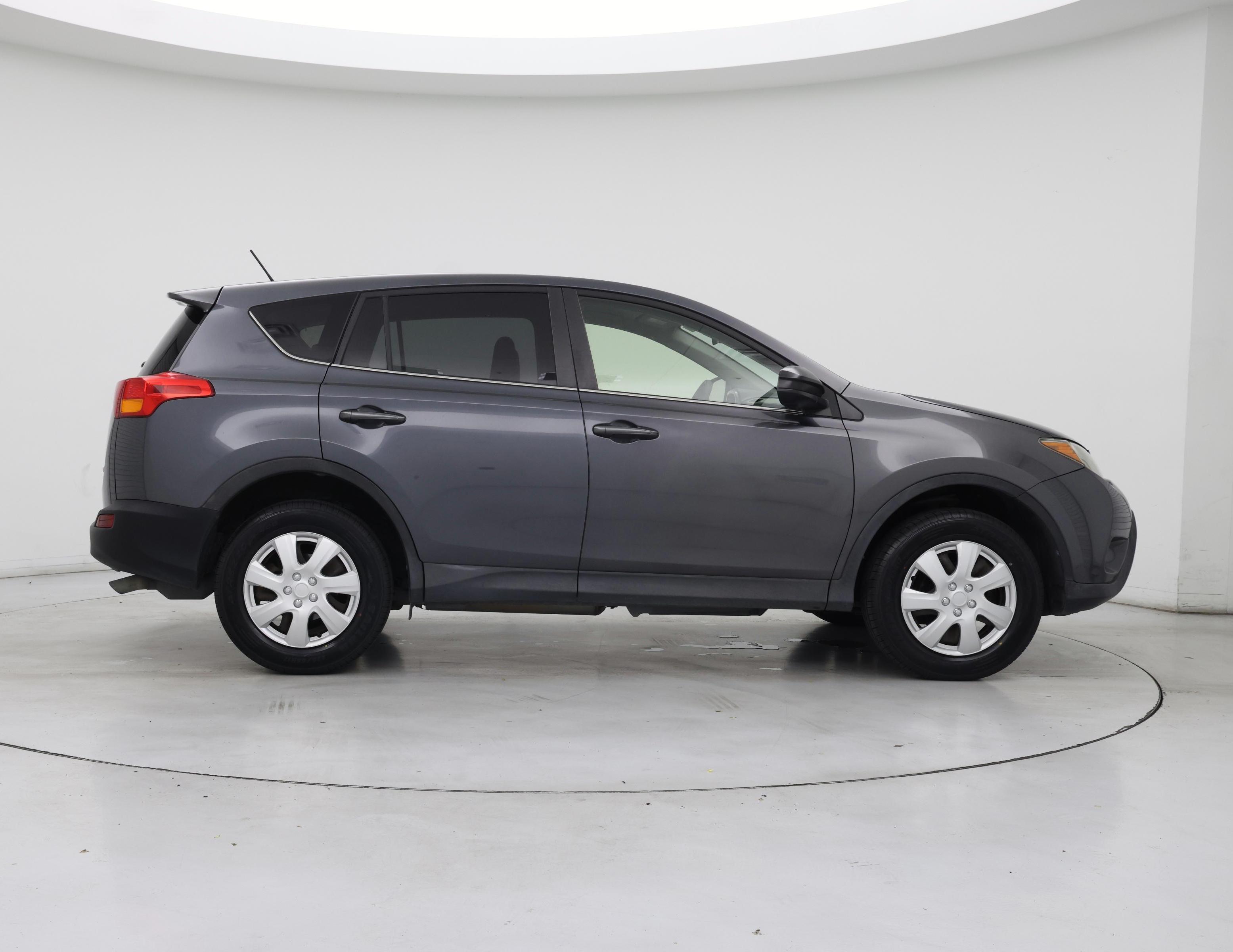 Thumbnail: 2015 Toyota RAV4 - 7