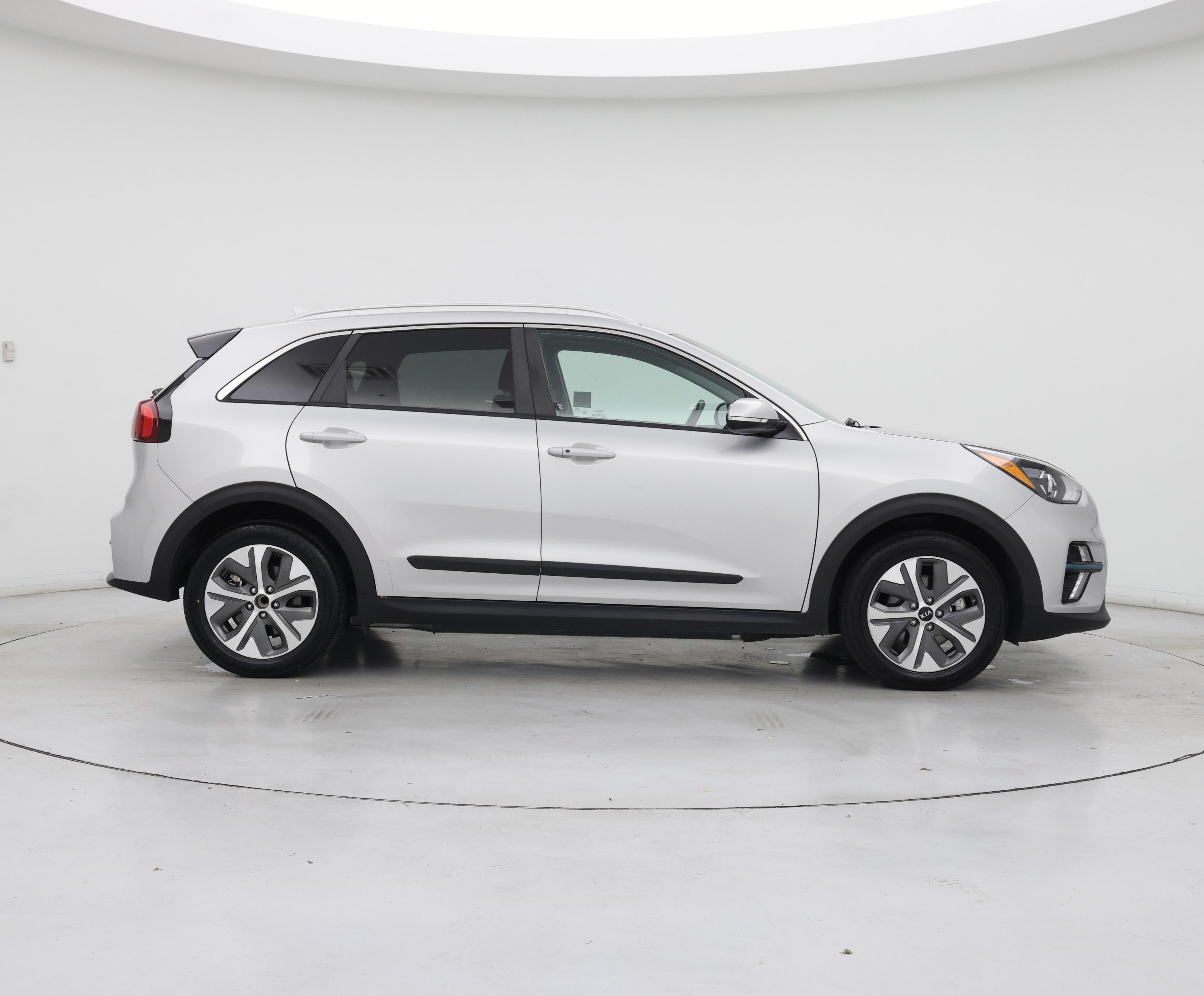Thumbnail: 2020 Kia Niro - 7