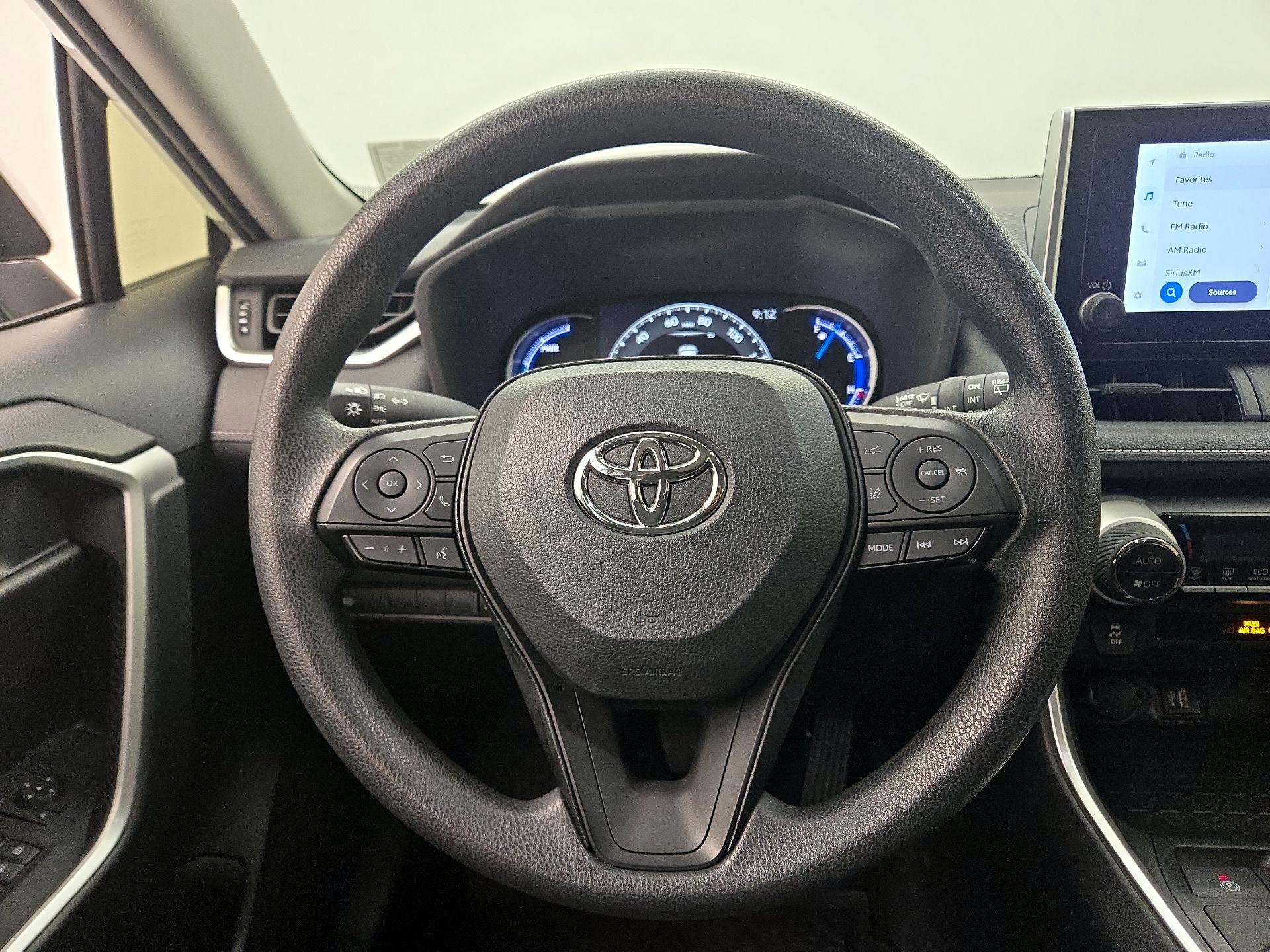 Thumbnail: 2024 Toyota RAV4 - 10