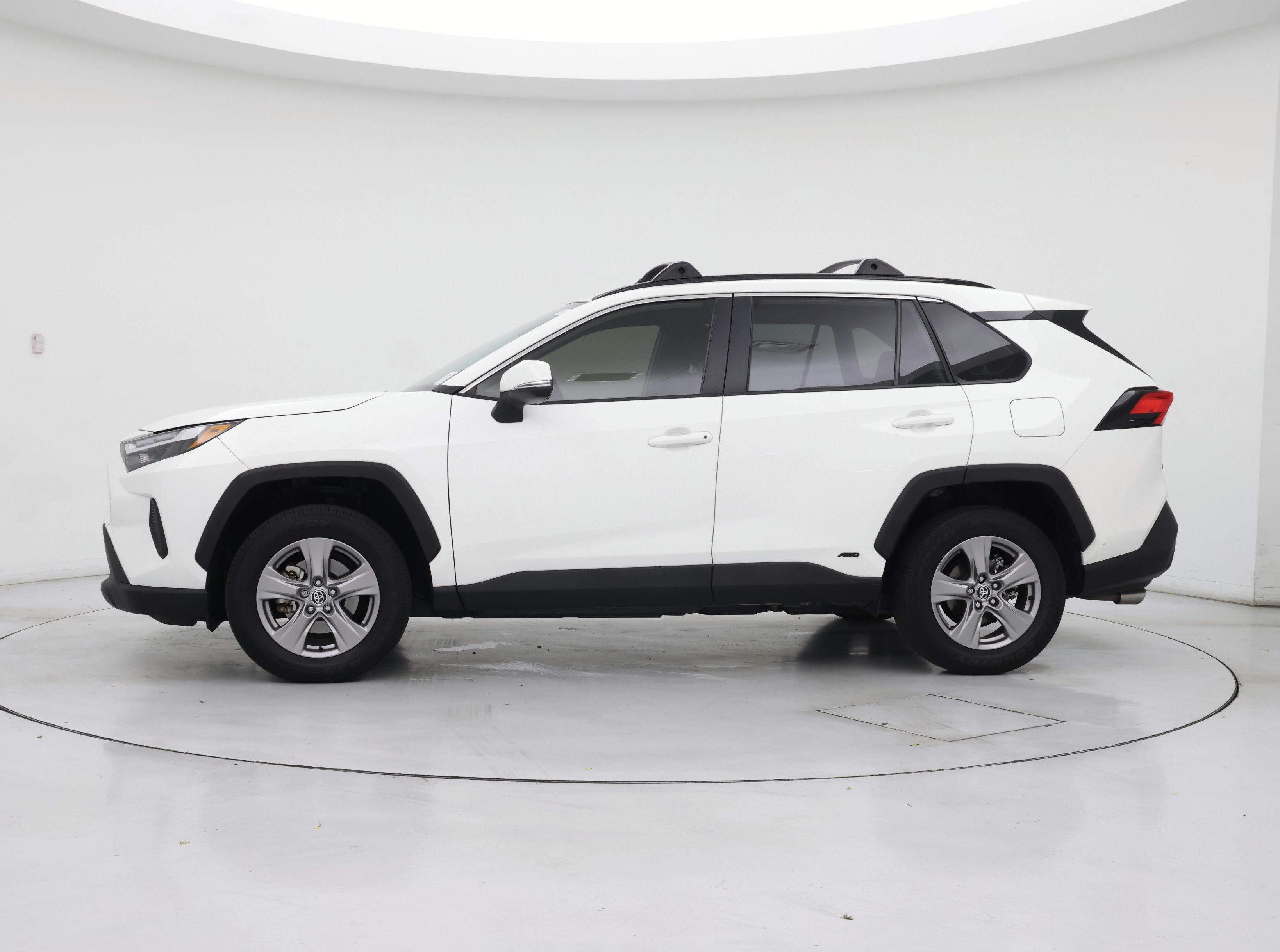 Thumbnail: 2024 Toyota RAV4 - 3