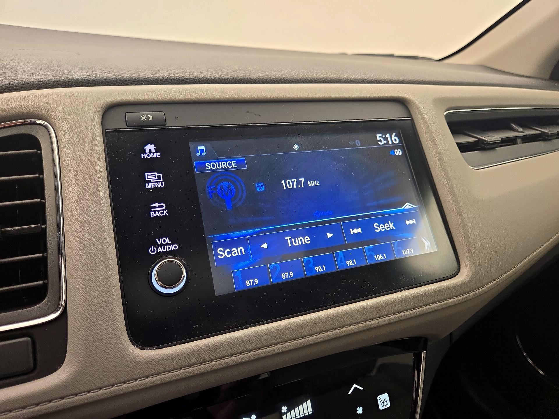 Thumbnail: 2019 Honda HR-V - 15