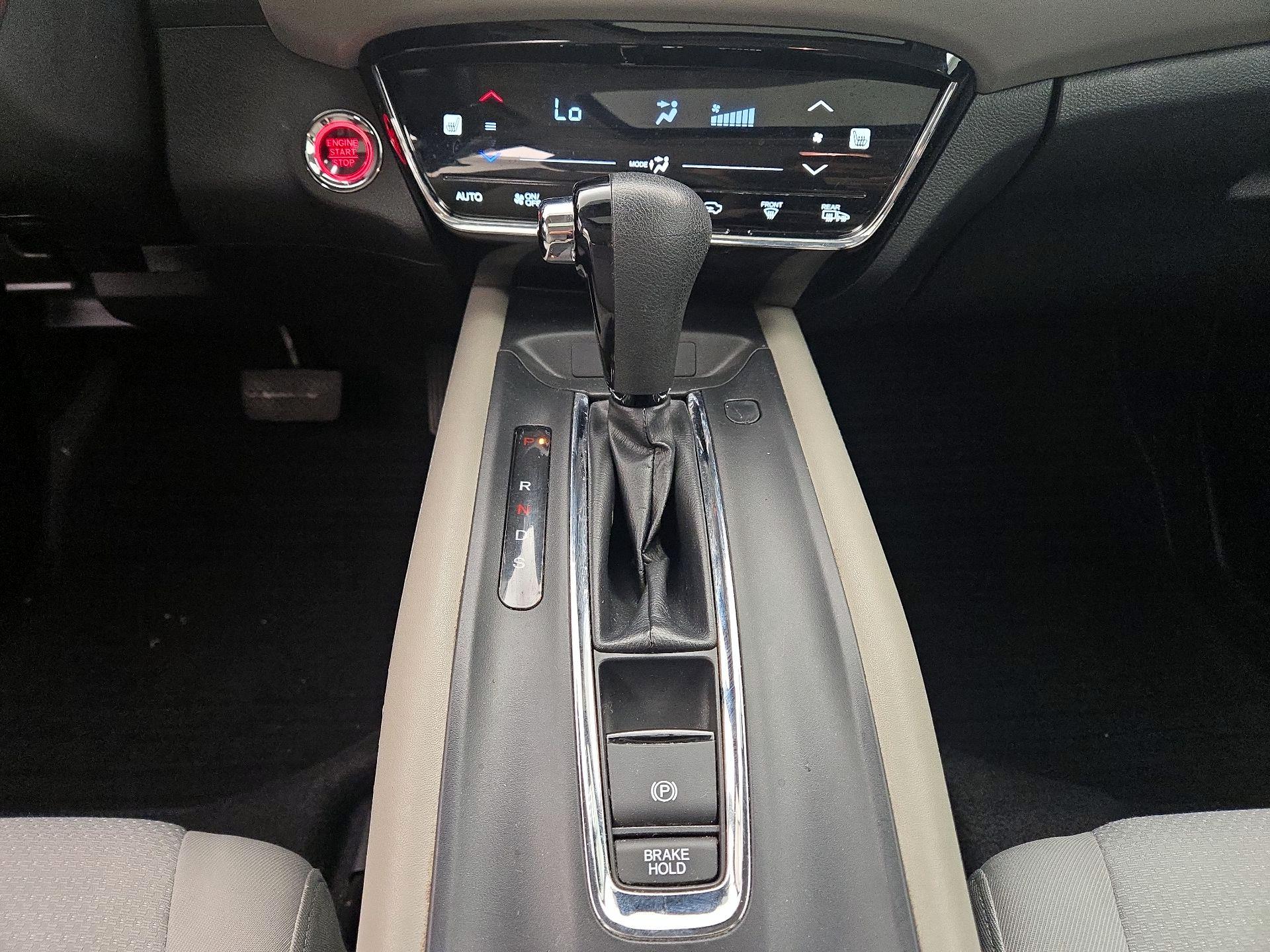 Thumbnail: 2019 Honda HR-V - 17