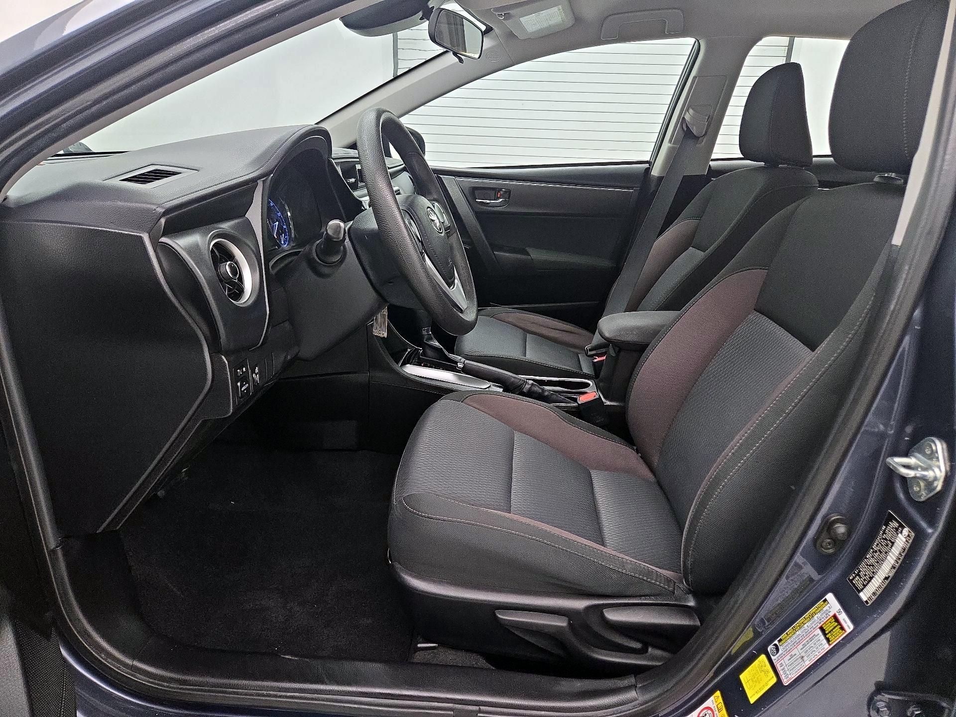 Thumbnail: 2018 Toyota Corolla - 11