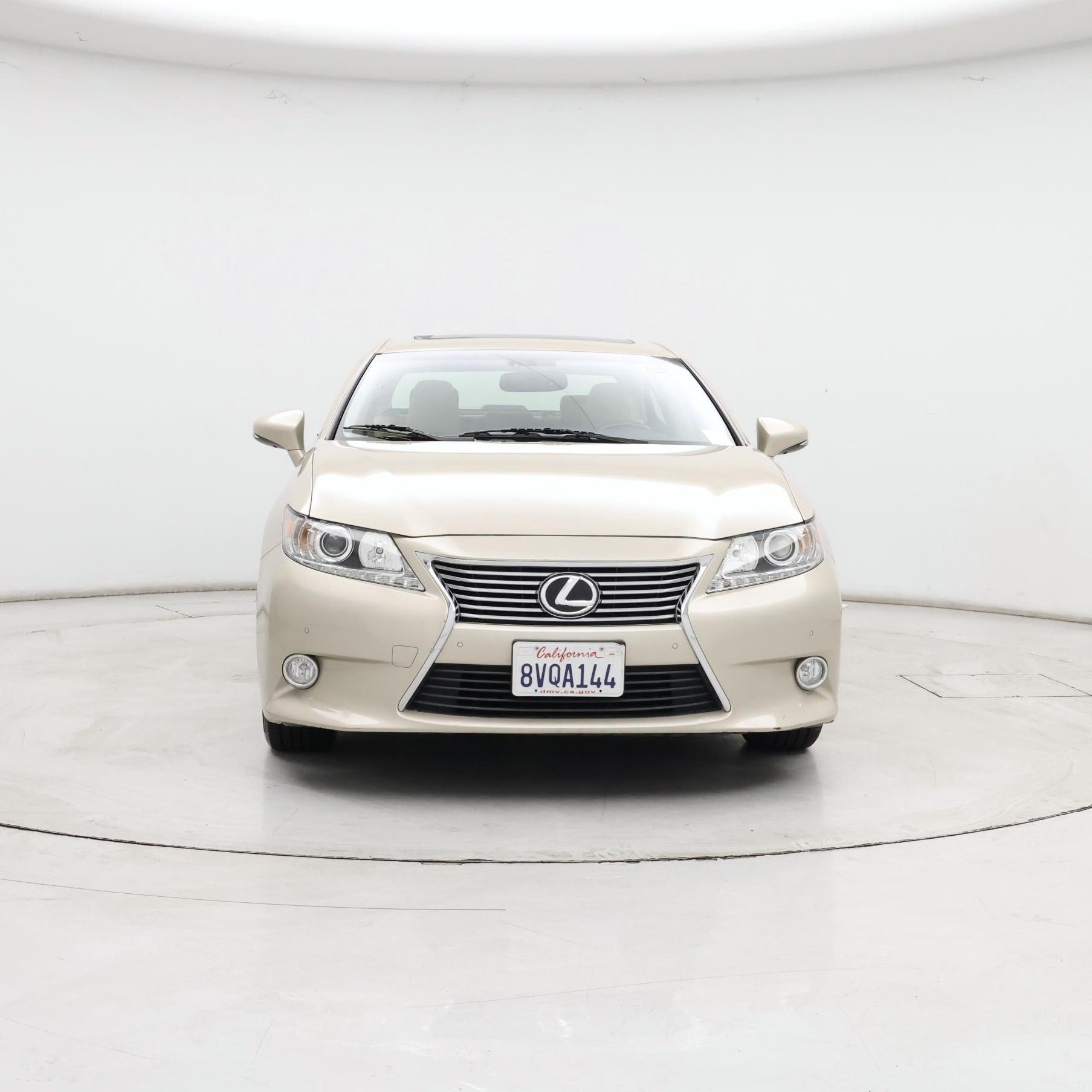 Thumbnail: 2015 Lexus ES - 5