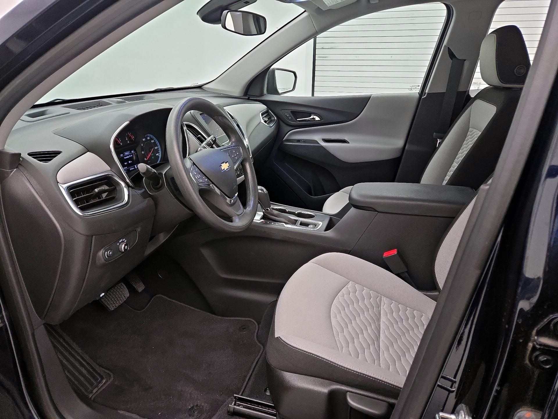 Thumbnail: 2021 Chevrolet Equinox - 11