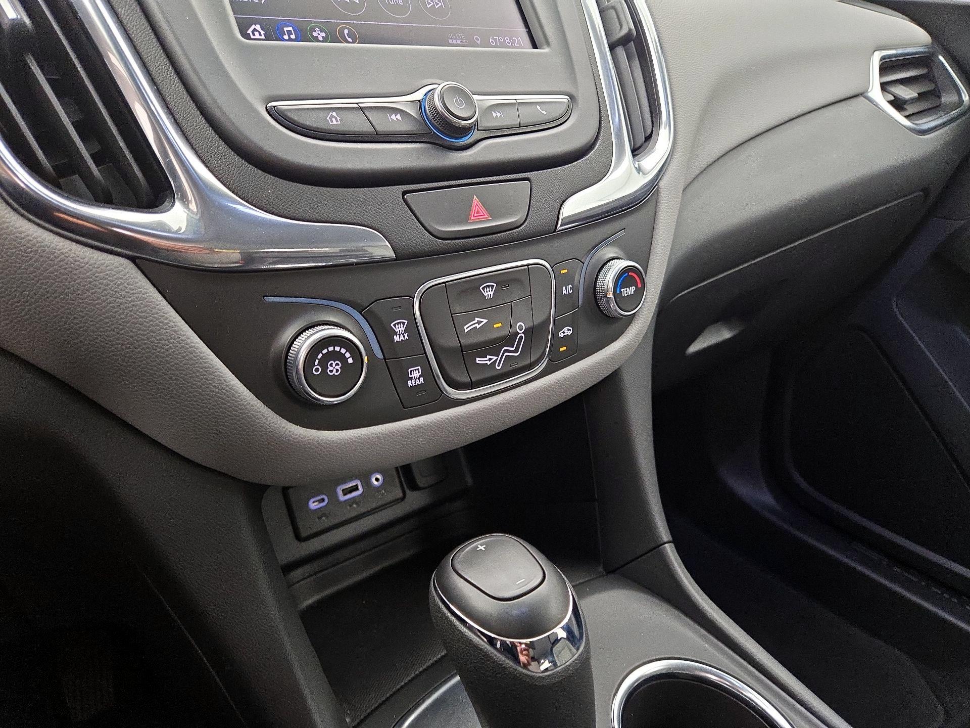 Thumbnail: 2021 Chevrolet Equinox - 16