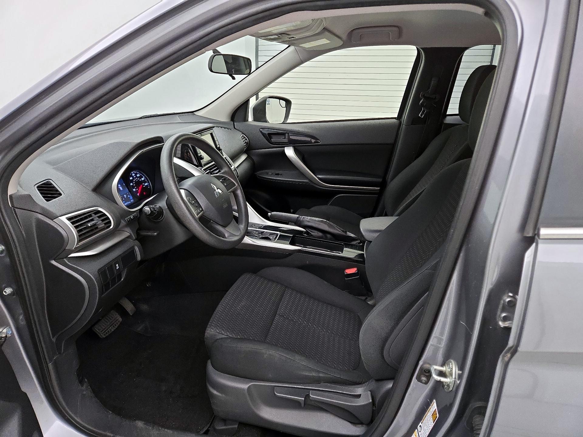 Thumbnail: 2020 Mitsubishi Eclipse Cross - 11